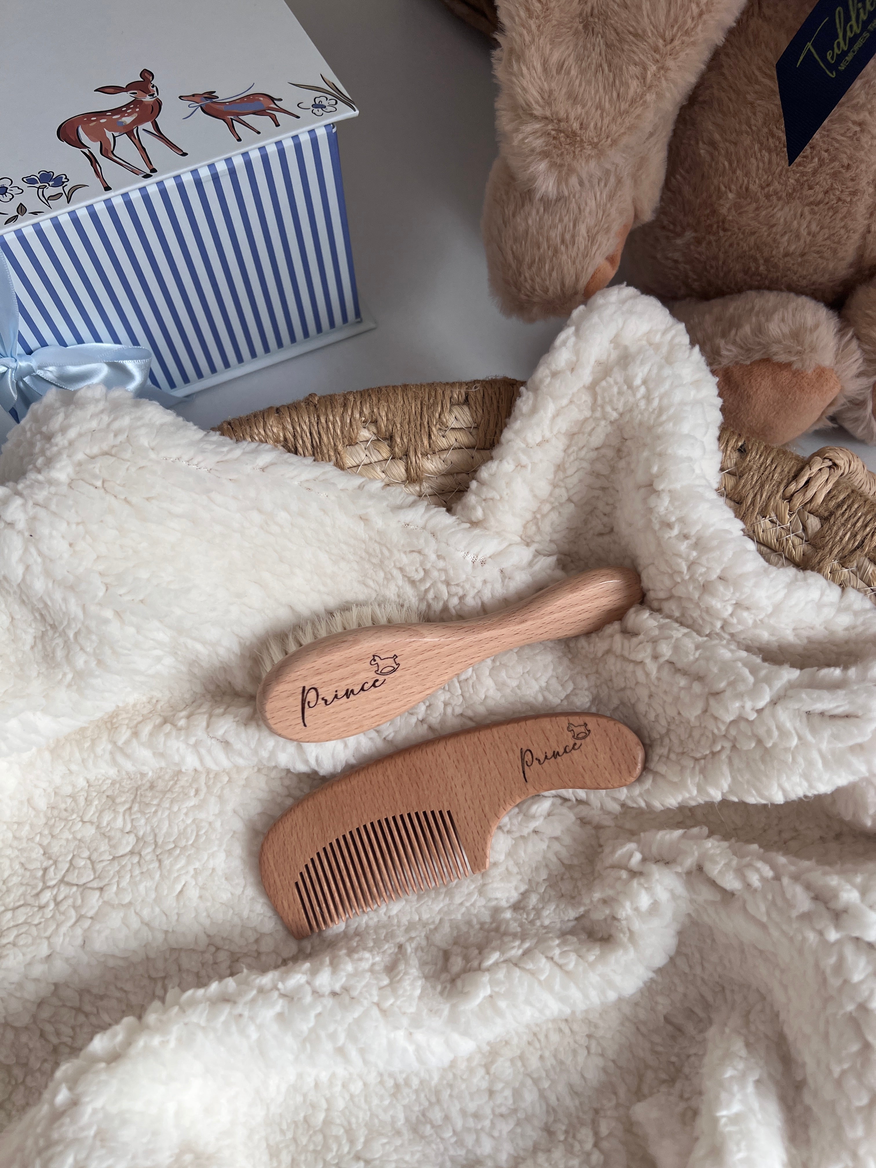 Set Furce dhe Kreher per Bebe - Paketim me Kuti