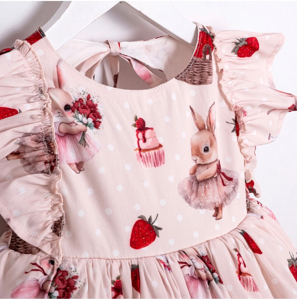 Fustan Roze - "Strawberry Bunny"