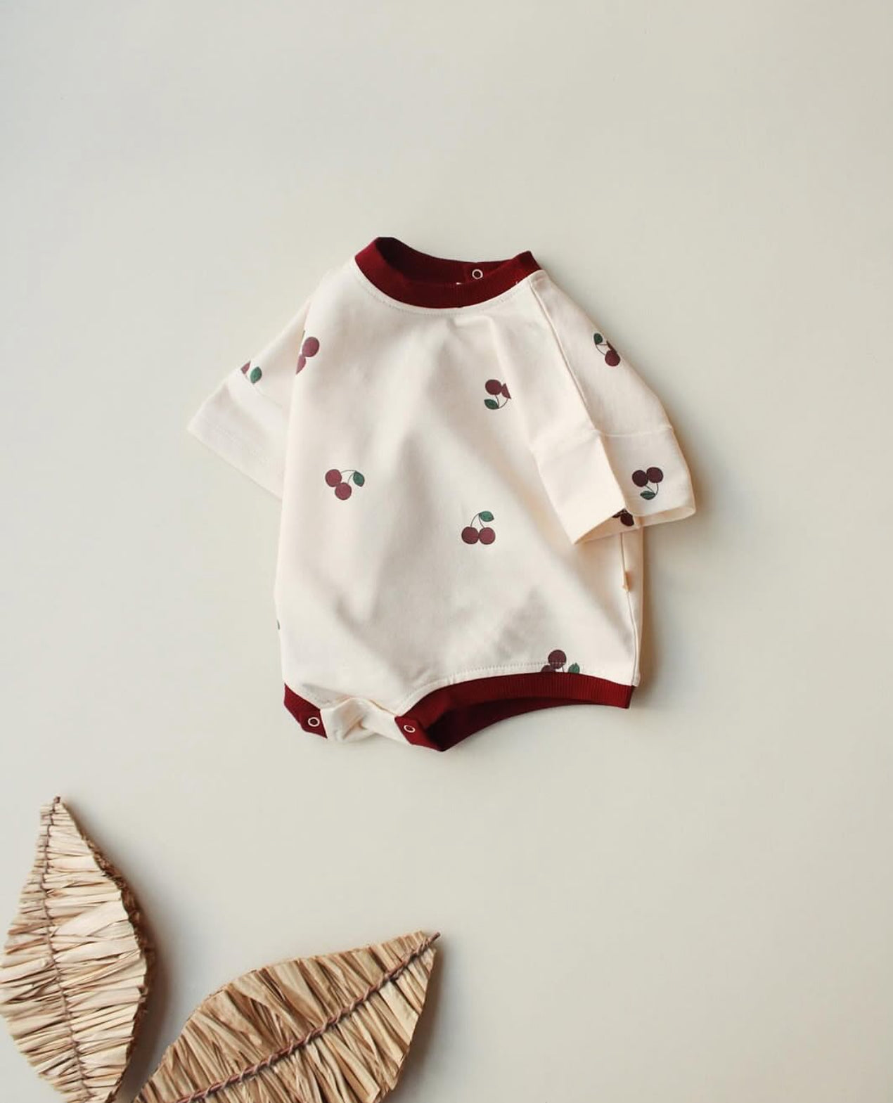 Romper me Qershia - Sweet Cherry