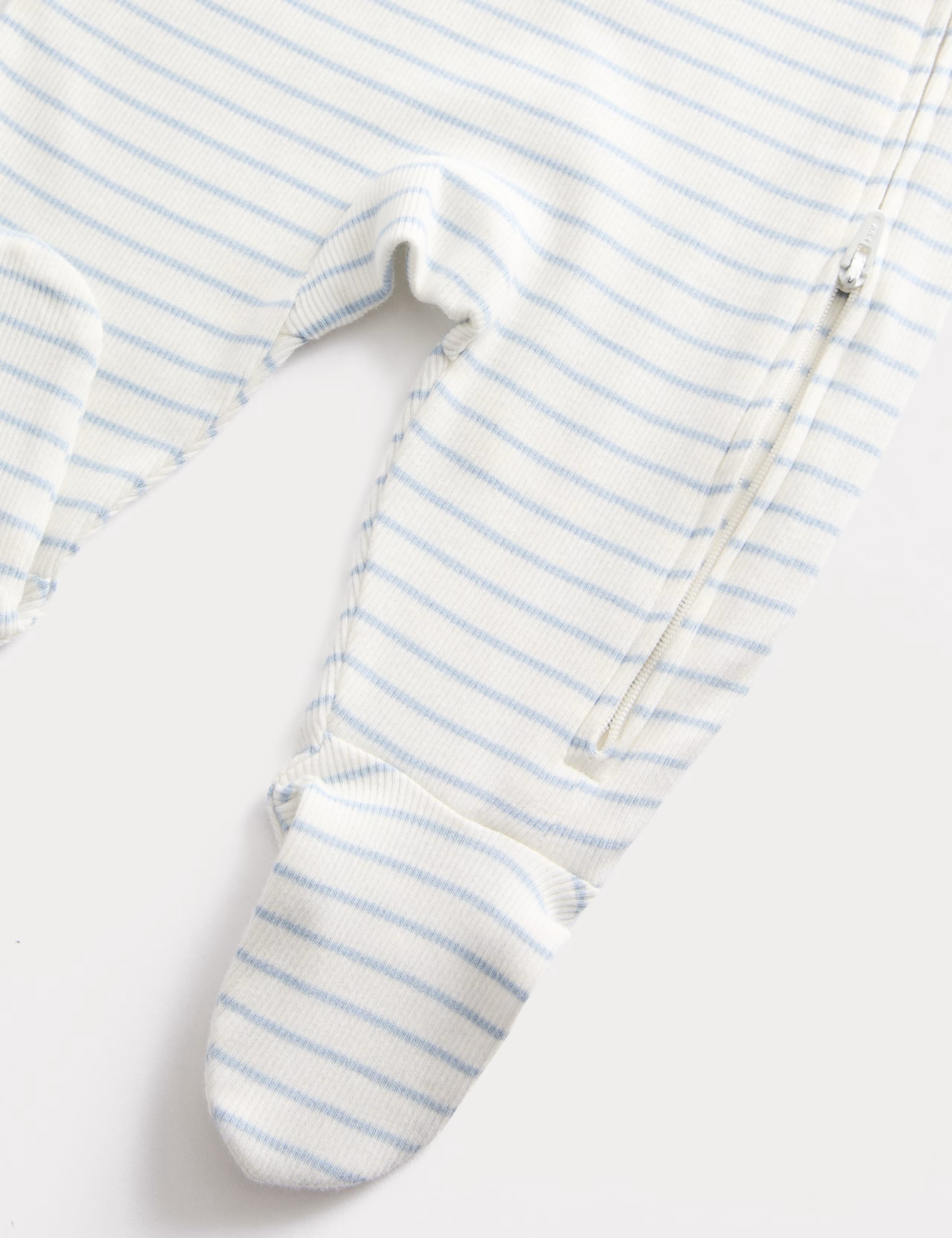 Set Me 3 Tutina me Zhinxhir Blu, E bardhe, Bojeqielli