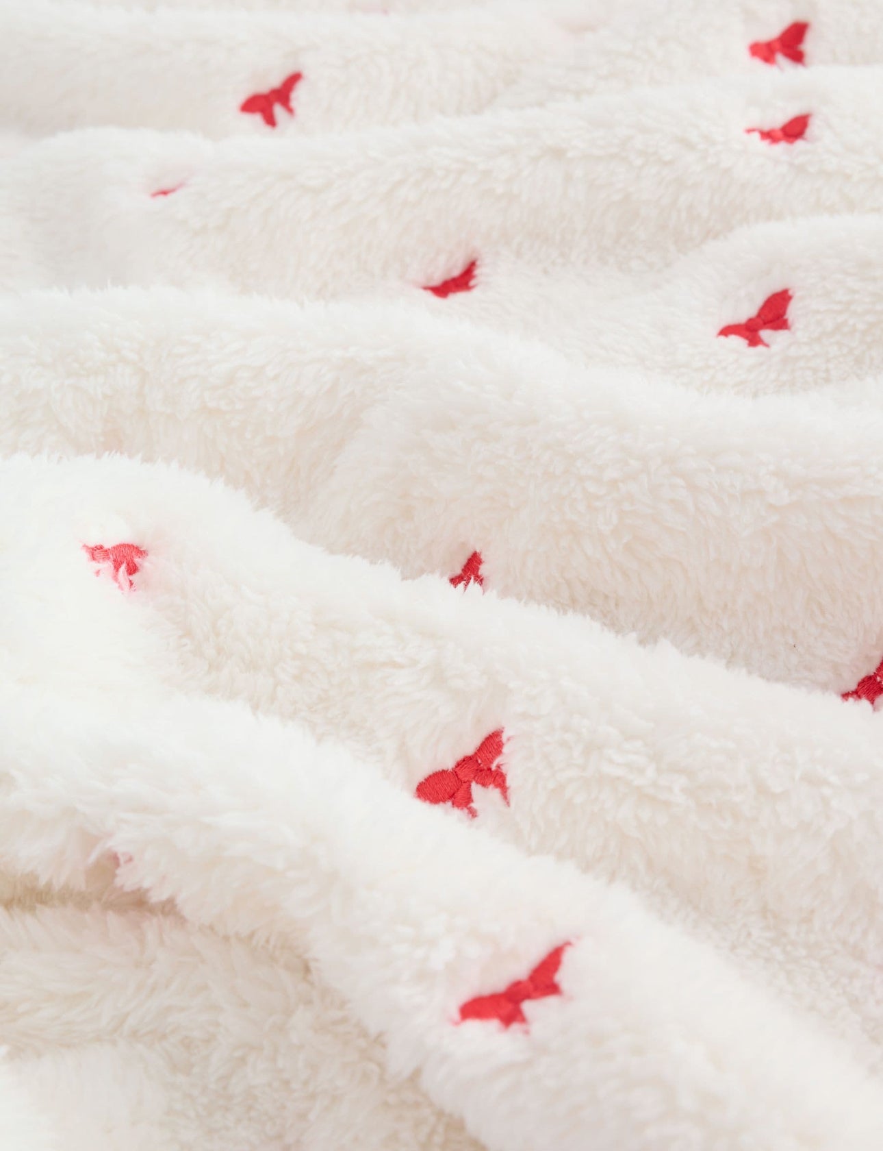 Batanie Pellushi "Soft Bows"