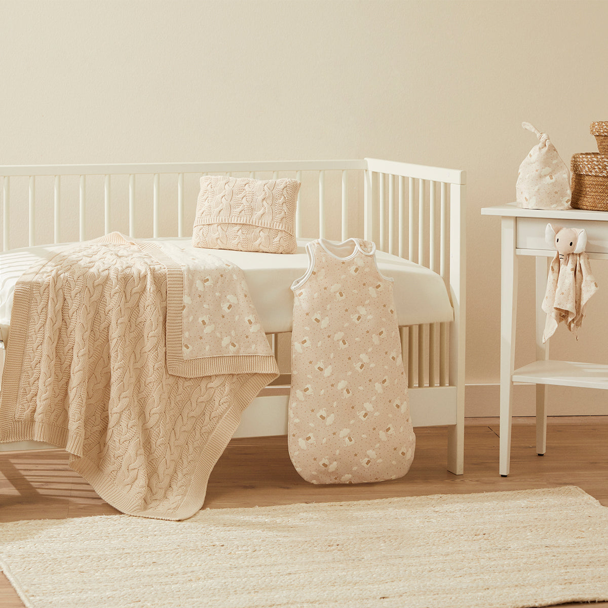 Set me 5 pjese bezhe