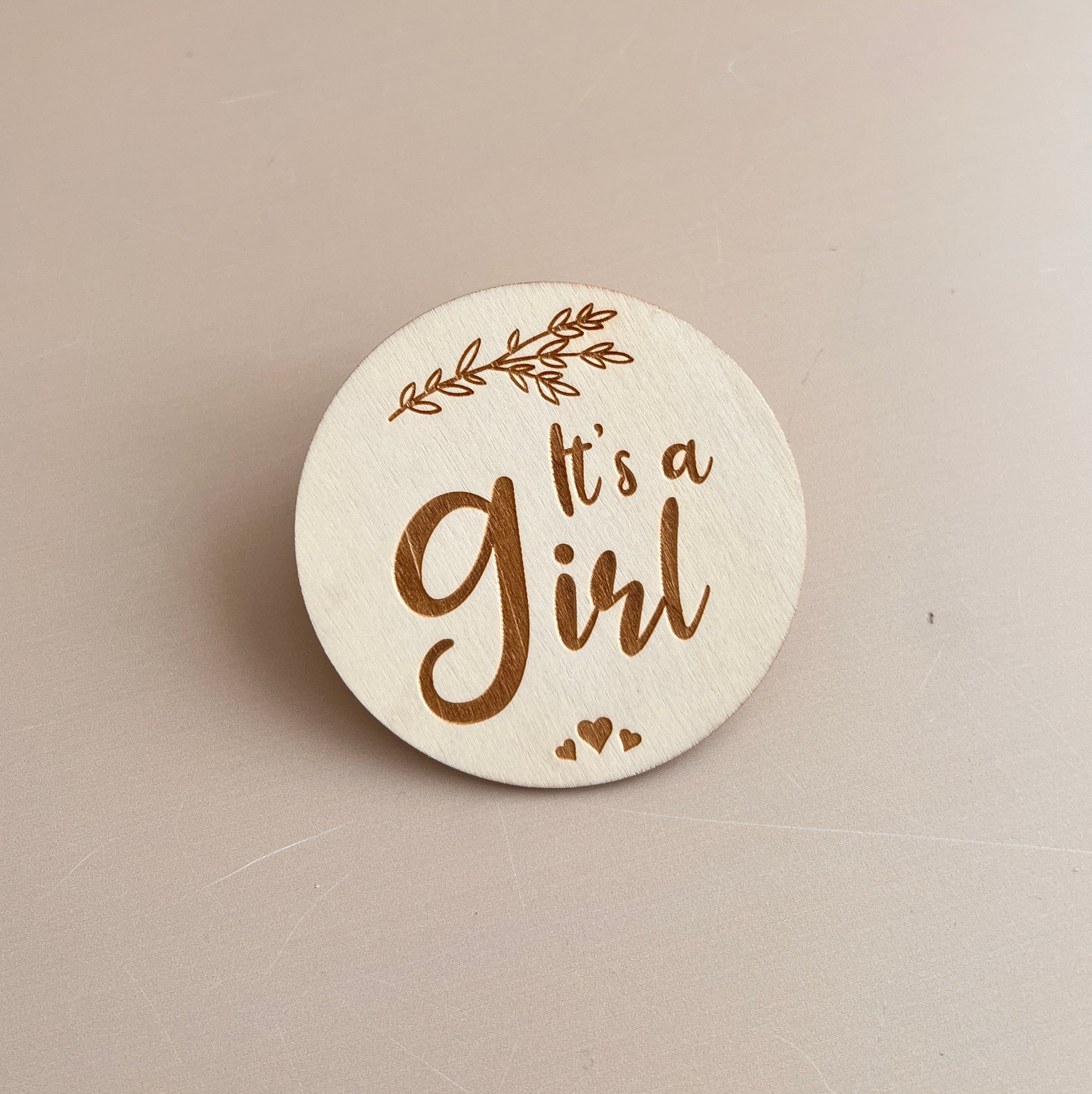 Pllake druri 'It's a Girl'