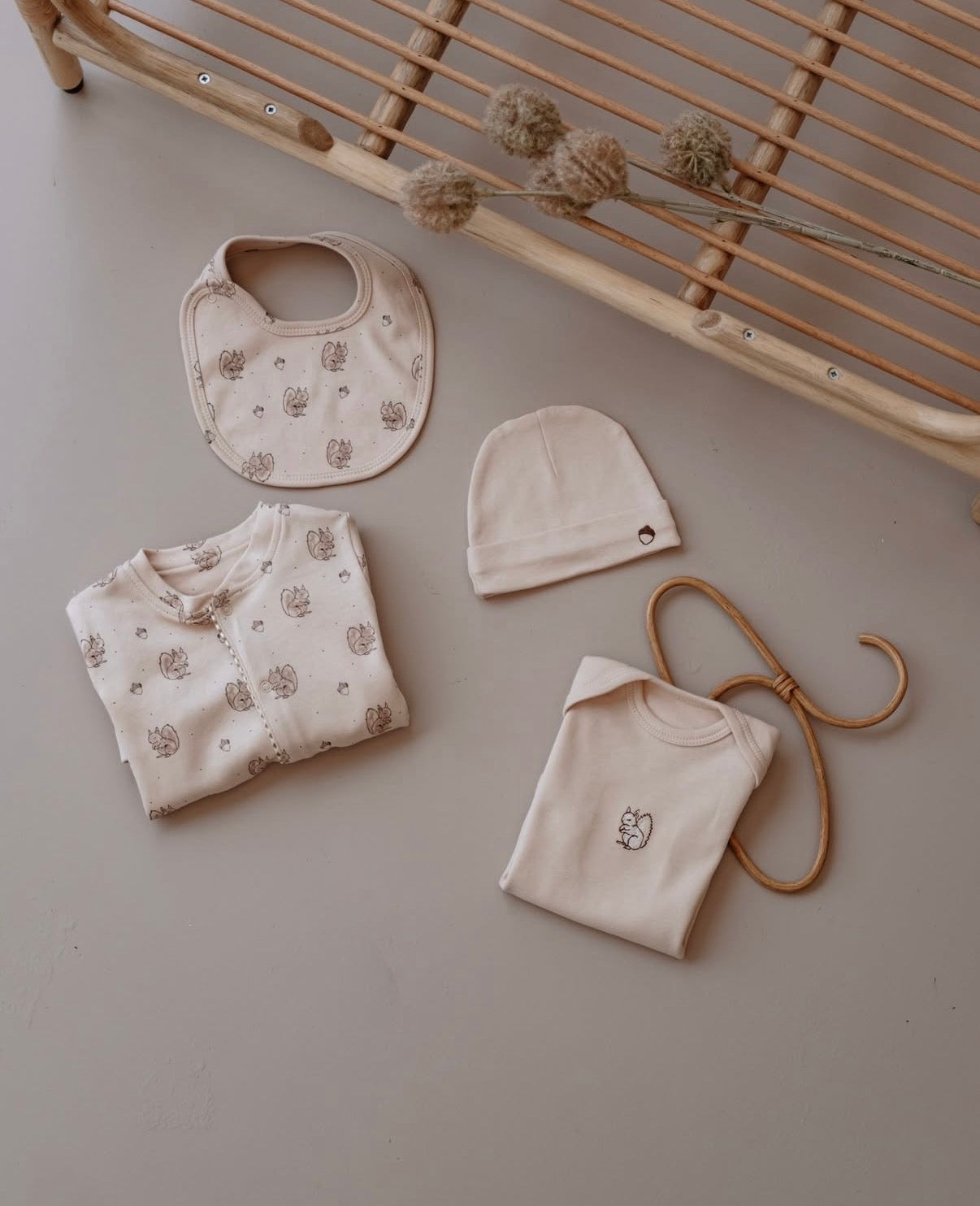 Set Materniteti 4-Pjese – "Beige Squirrel"