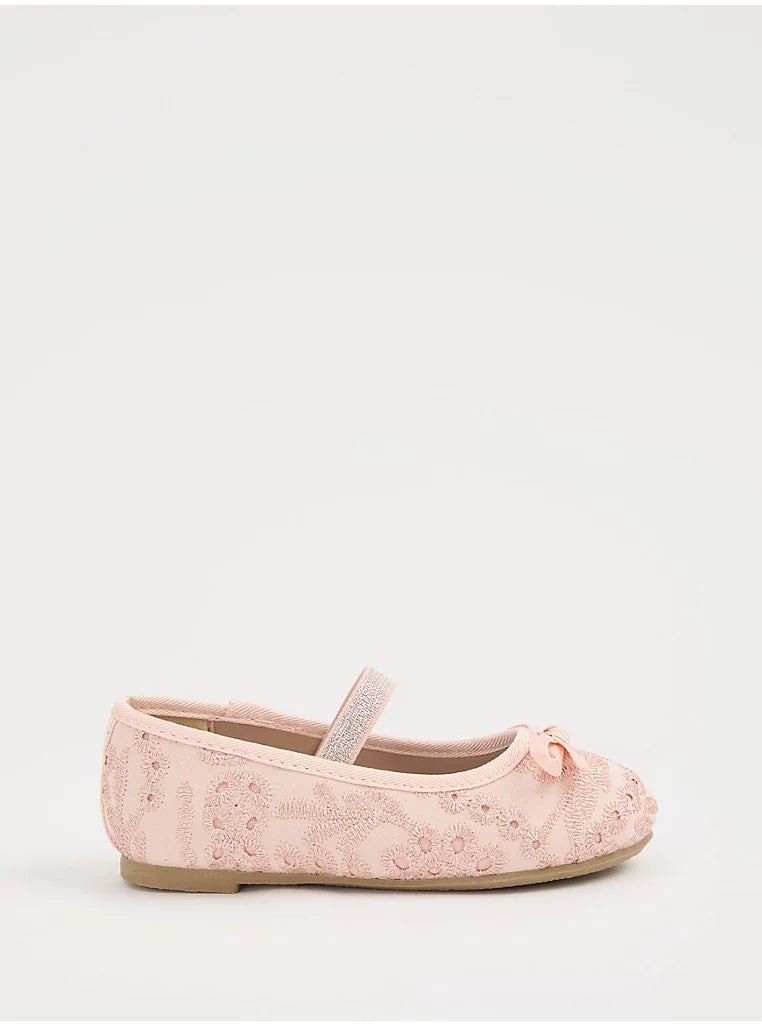 Kepuce / Balerina Roze me Qendisje