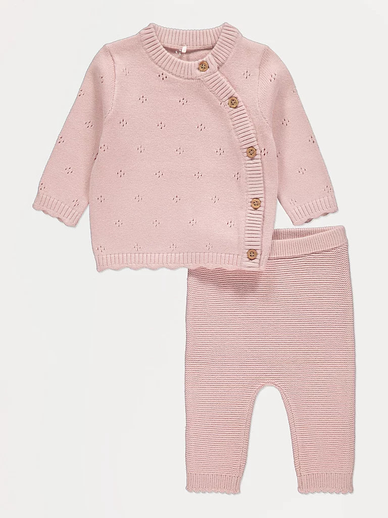Kostum Roze me Thurje