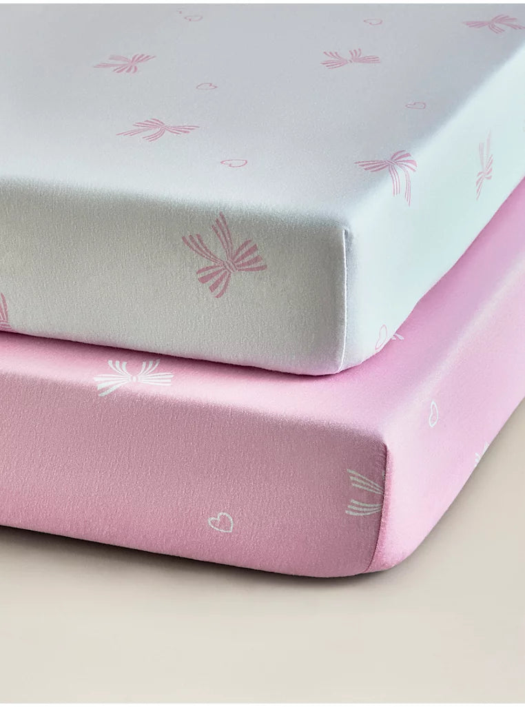 Set me 2 Çarçafe me Lastik per Krevat Bebi "Pink Bows"
