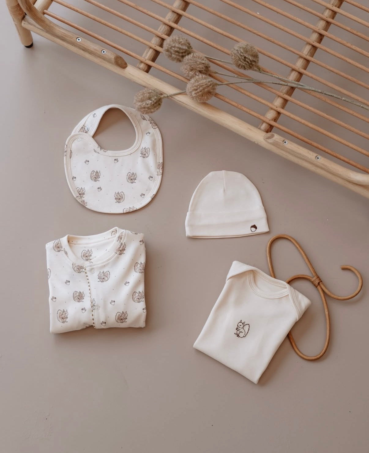 Set Materniteti 4-Pjese – "Crem Squirrel"