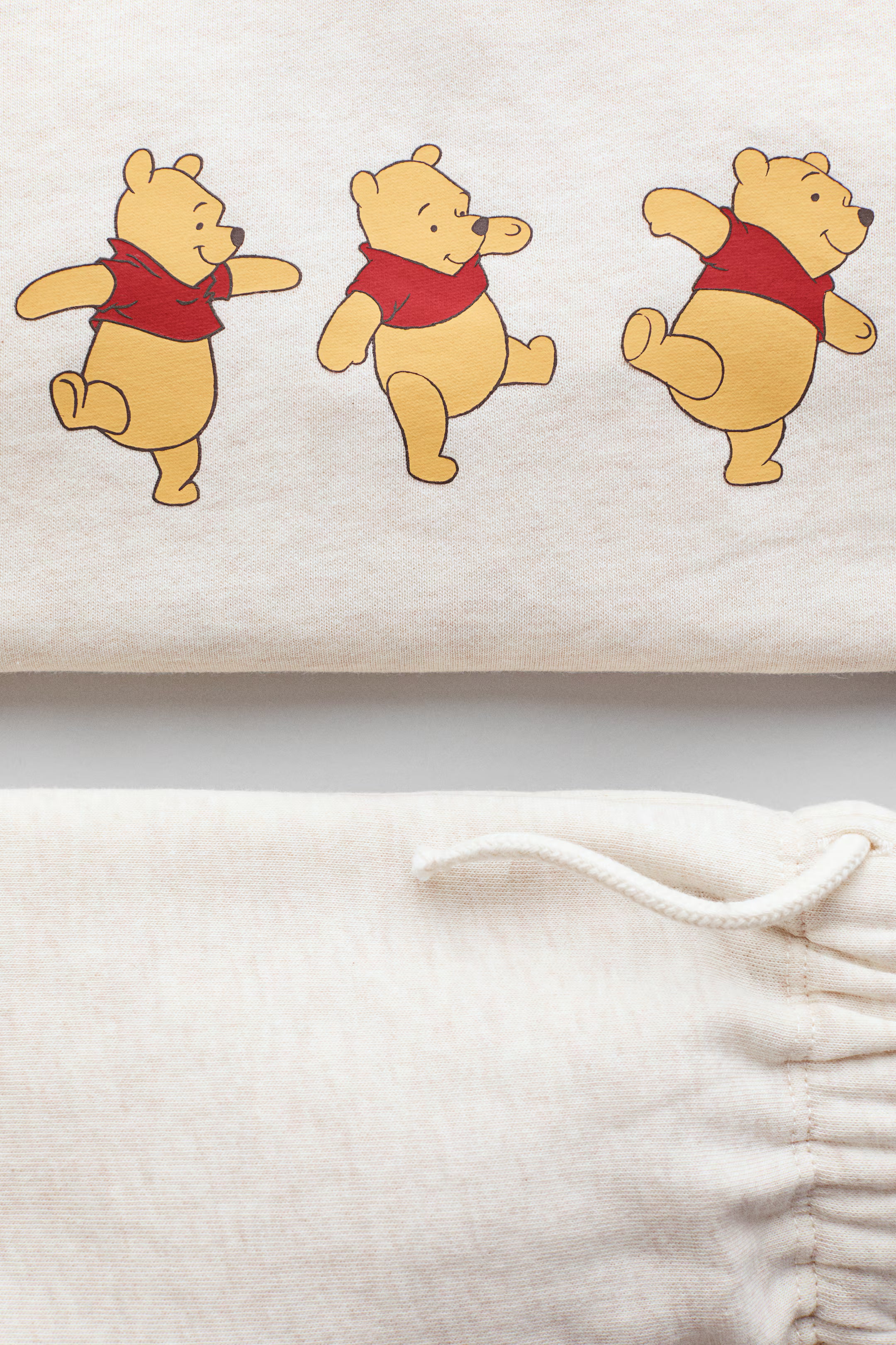 Kostum me Sweatshirt me Print & Tuta – Winnie The Pooh