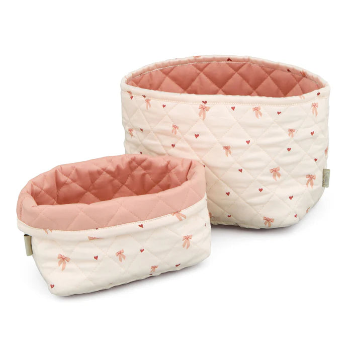 Set me dy Kosha Oraganizues  – "Bows"