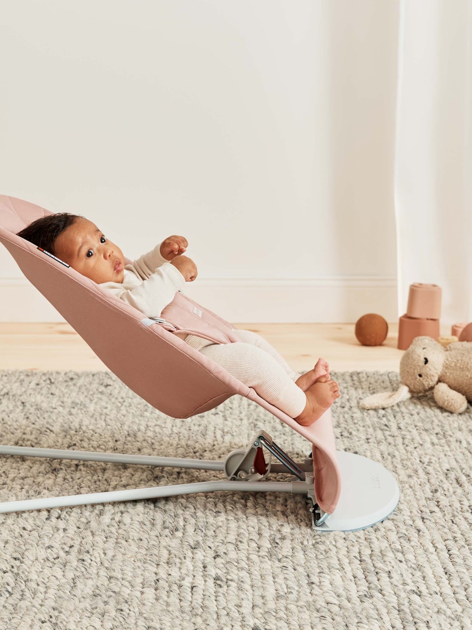 BBJ Bouncer Bliss, Woven Petal Quilt, Dusty pink