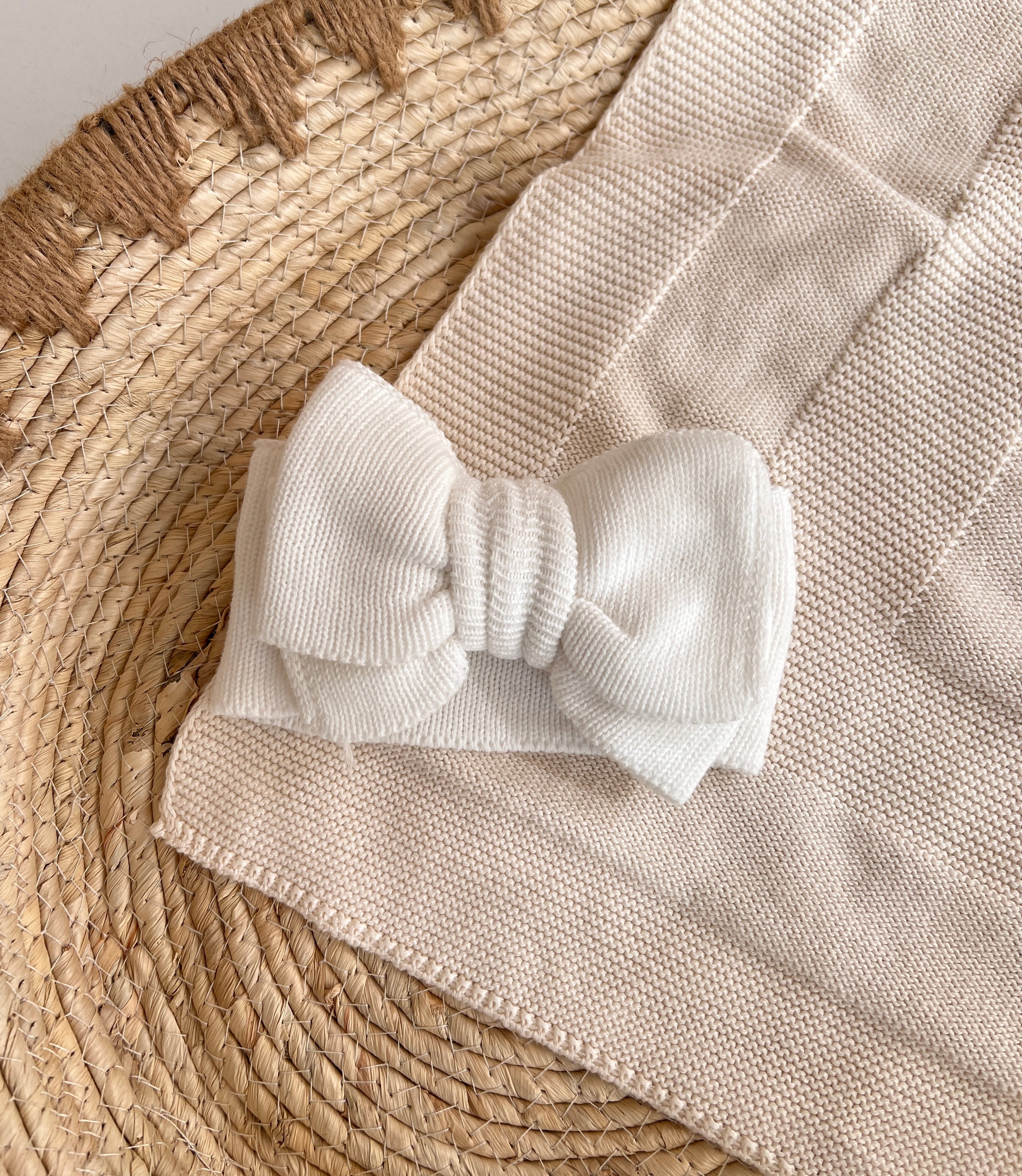 Kordele me Thurje/ White