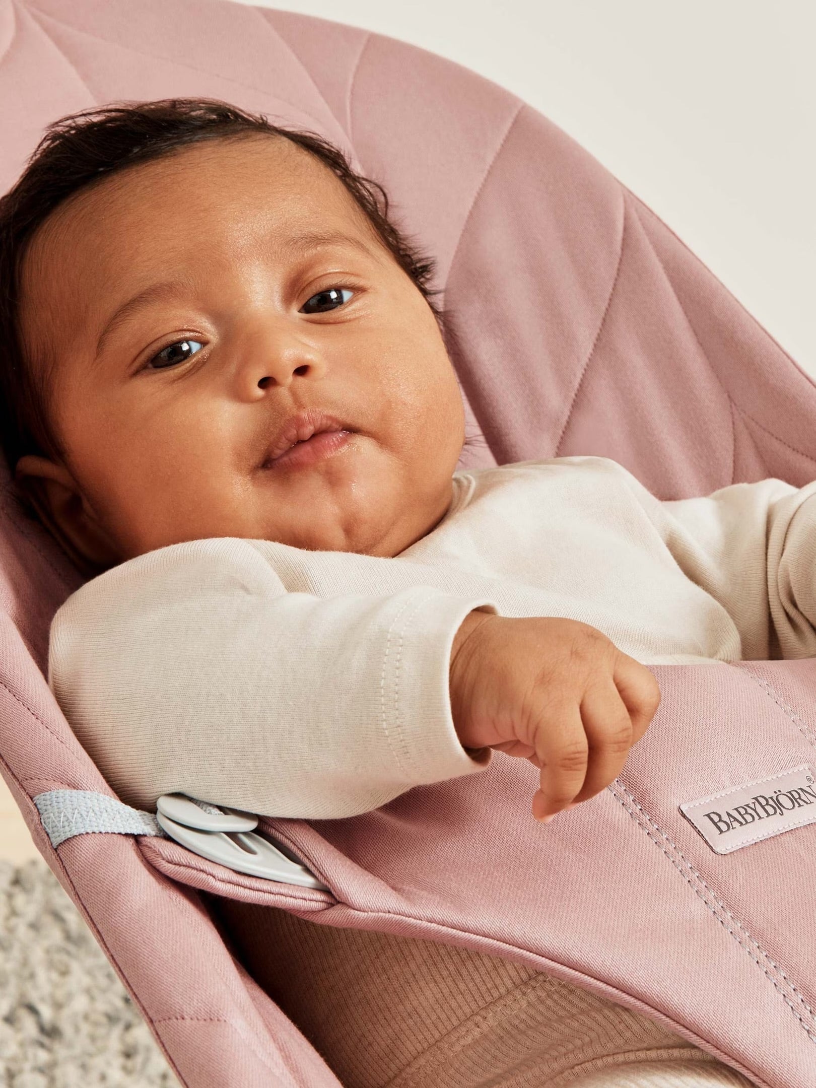 BBJ Bouncer Bliss, Woven Petal Quilt, Dusty pink