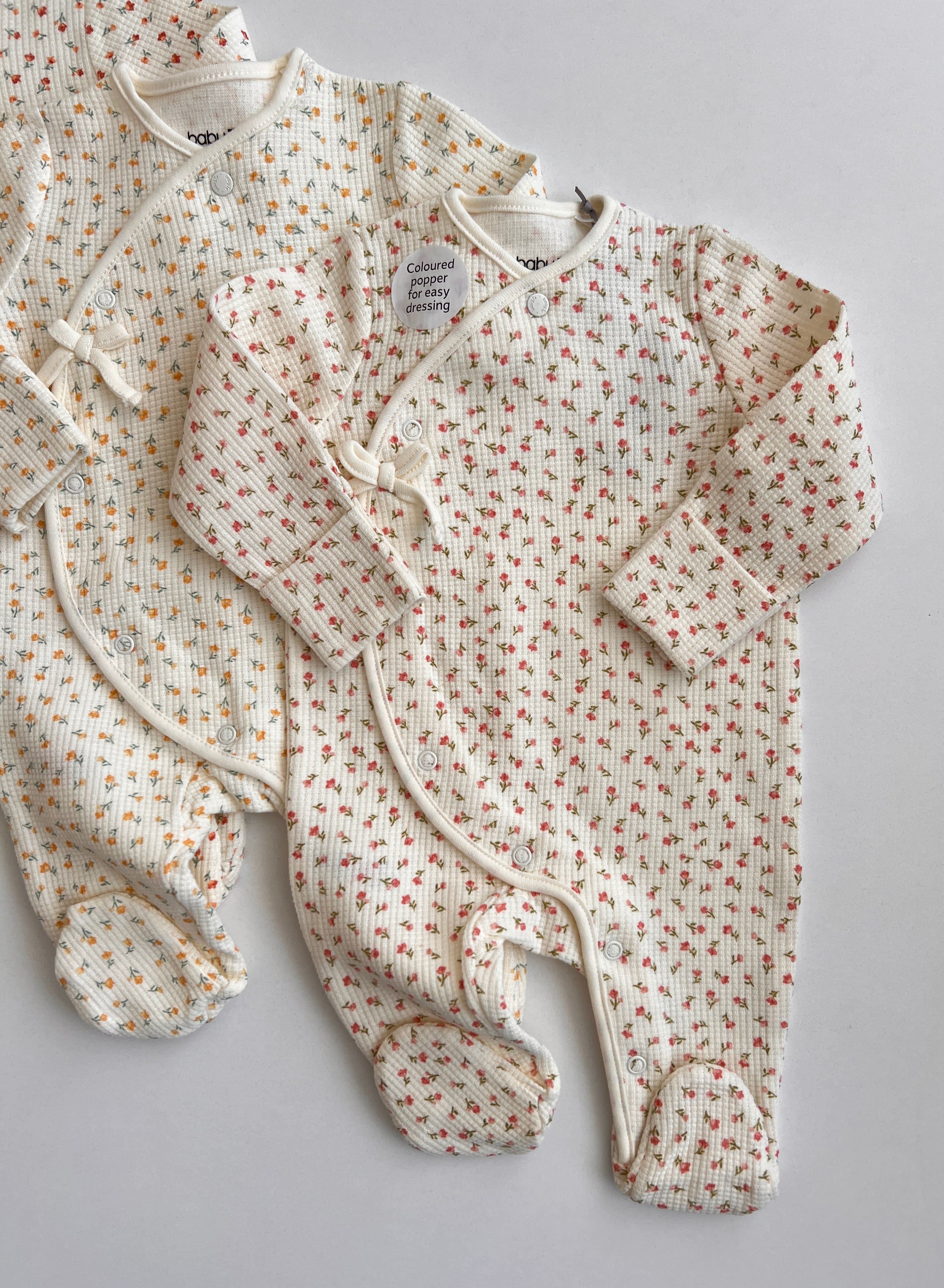 Set me 3 Tutina Printe me Lule - Ditsy Floral