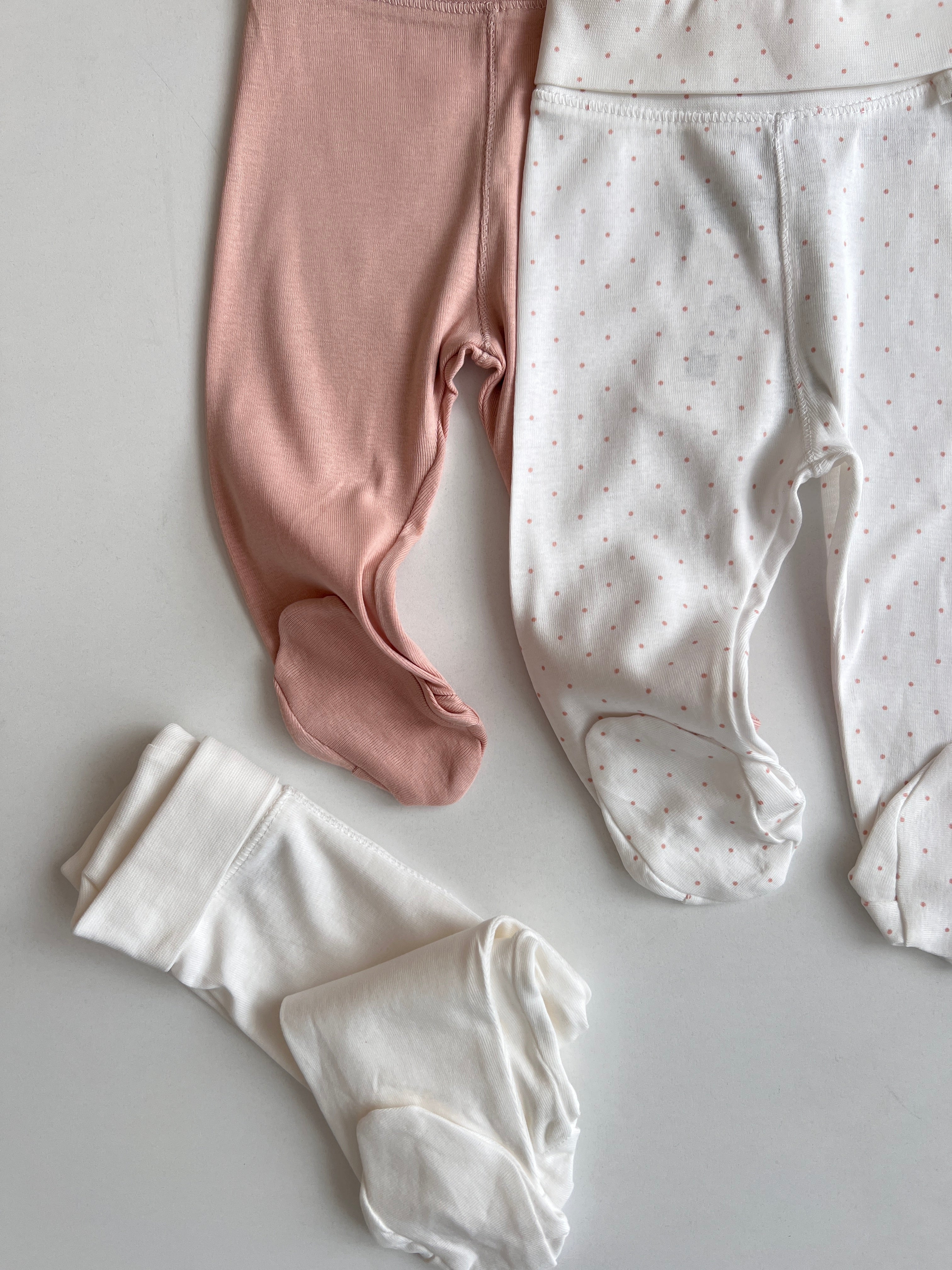 Set me 3 Pale Tuta – Bardhë & Roze