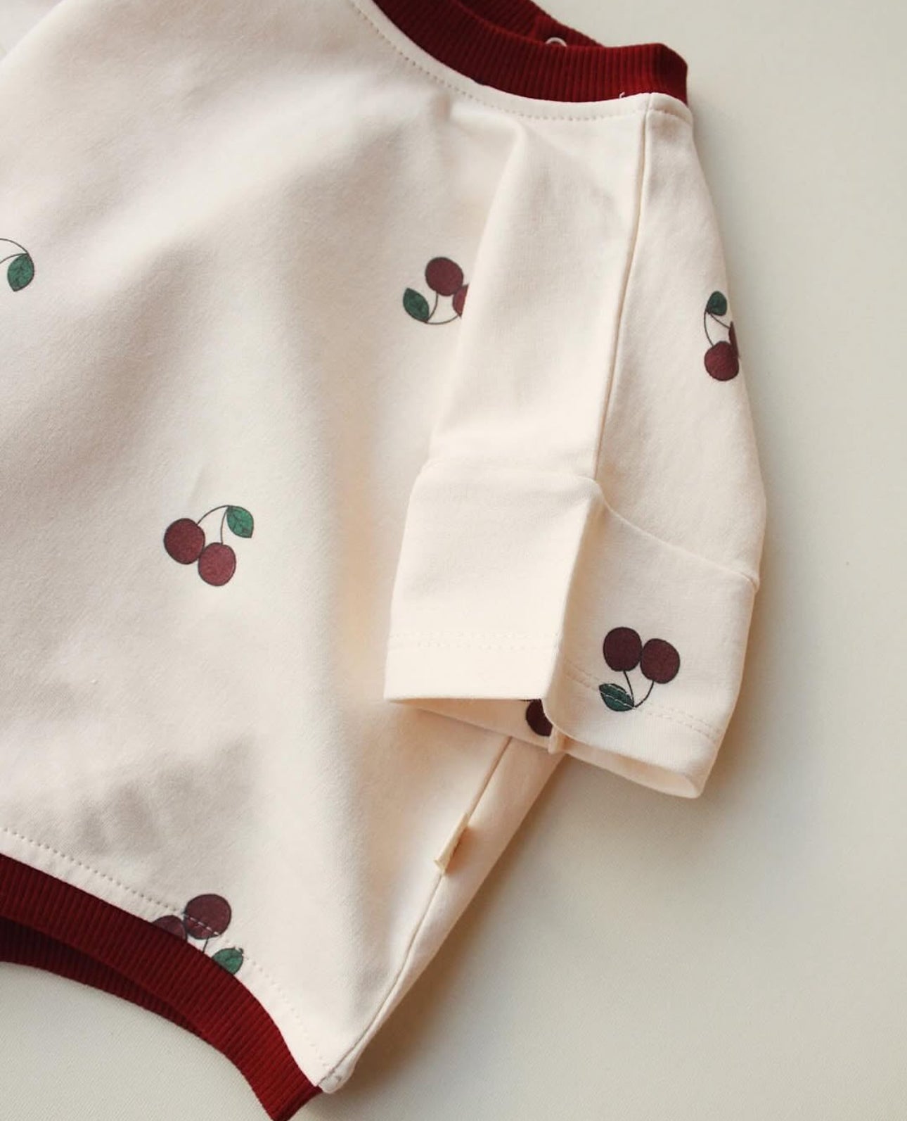 Romper me Qershia - Sweet Cherry