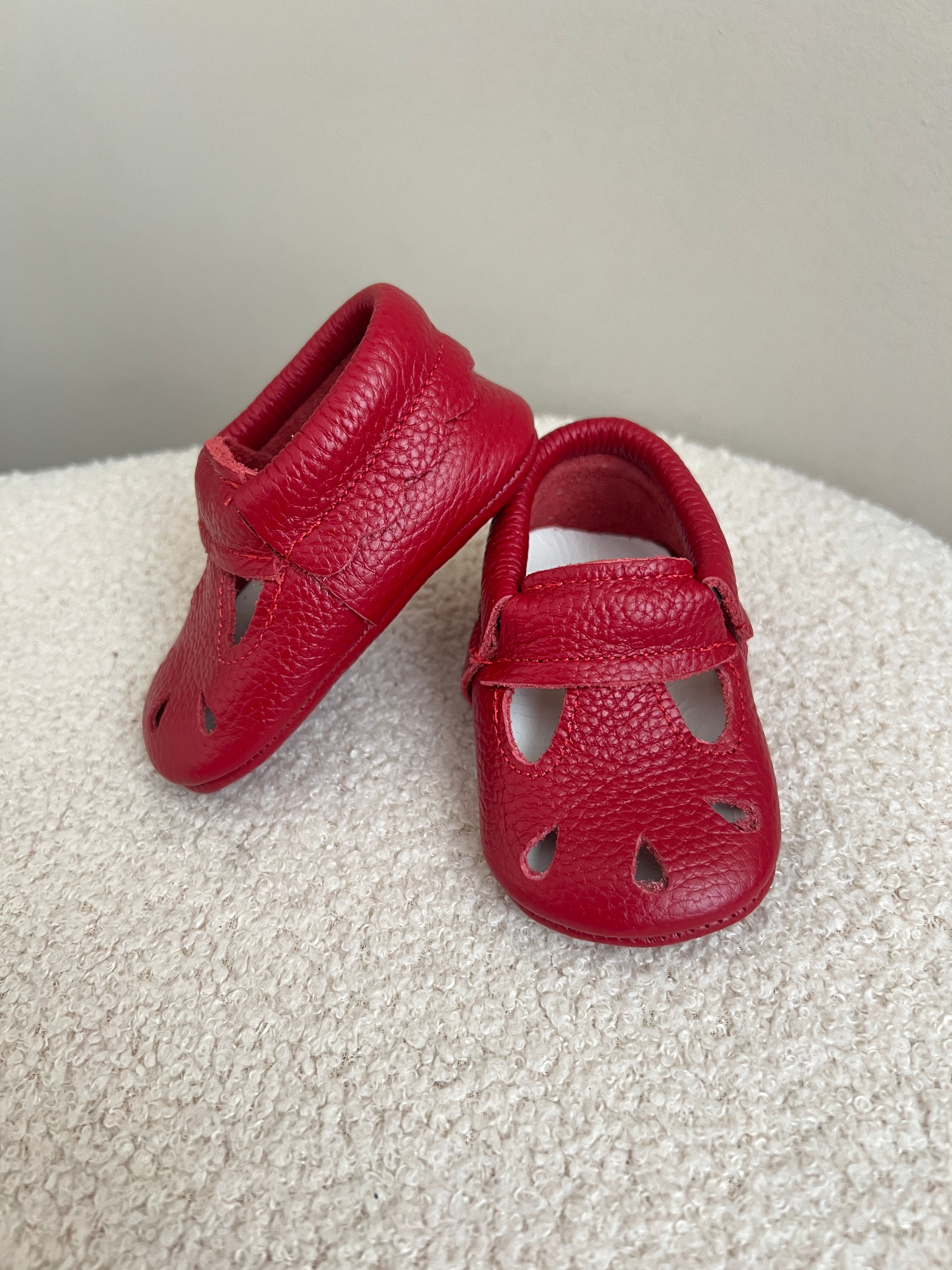Sandale/Pupa Te Kuqe 100% Lekure- Red