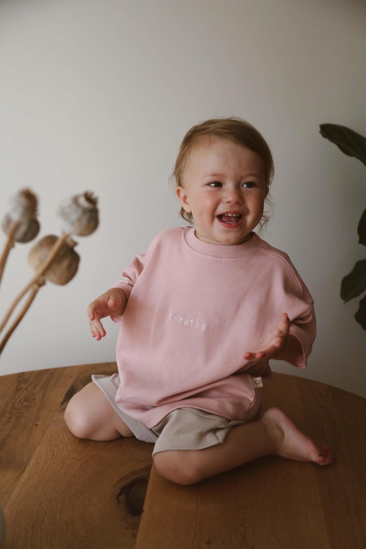 Bluze "Breathe" – Roze e Pluhurosur – Stil Oversized