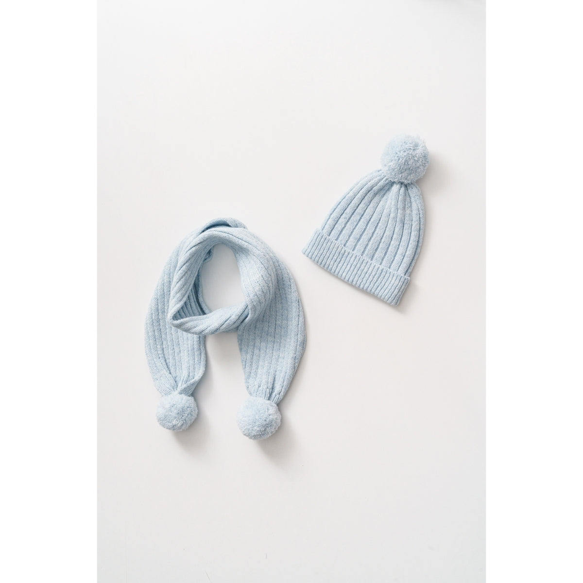 Set Me Kapuc Dhe Shall