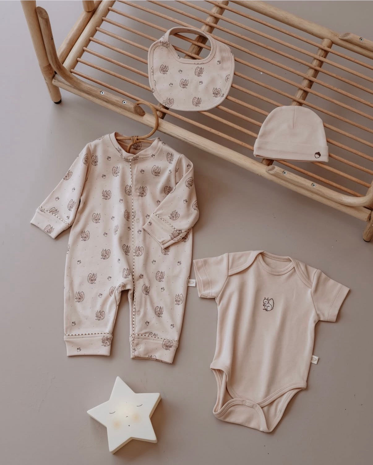 Set Materniteti 4-Pjese – "Beige Squirrel"