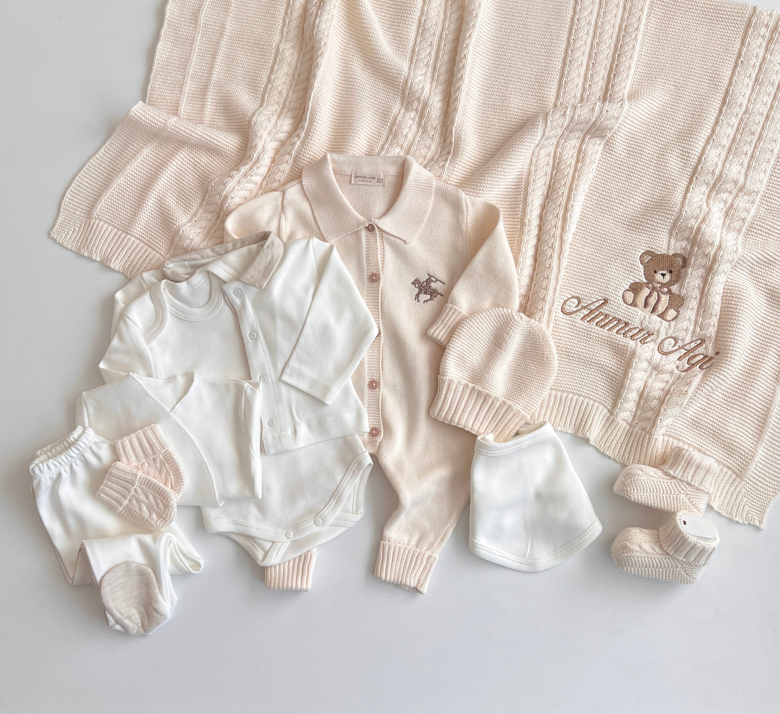 Set Materniteti Me 10 Pjese Krem- Cream