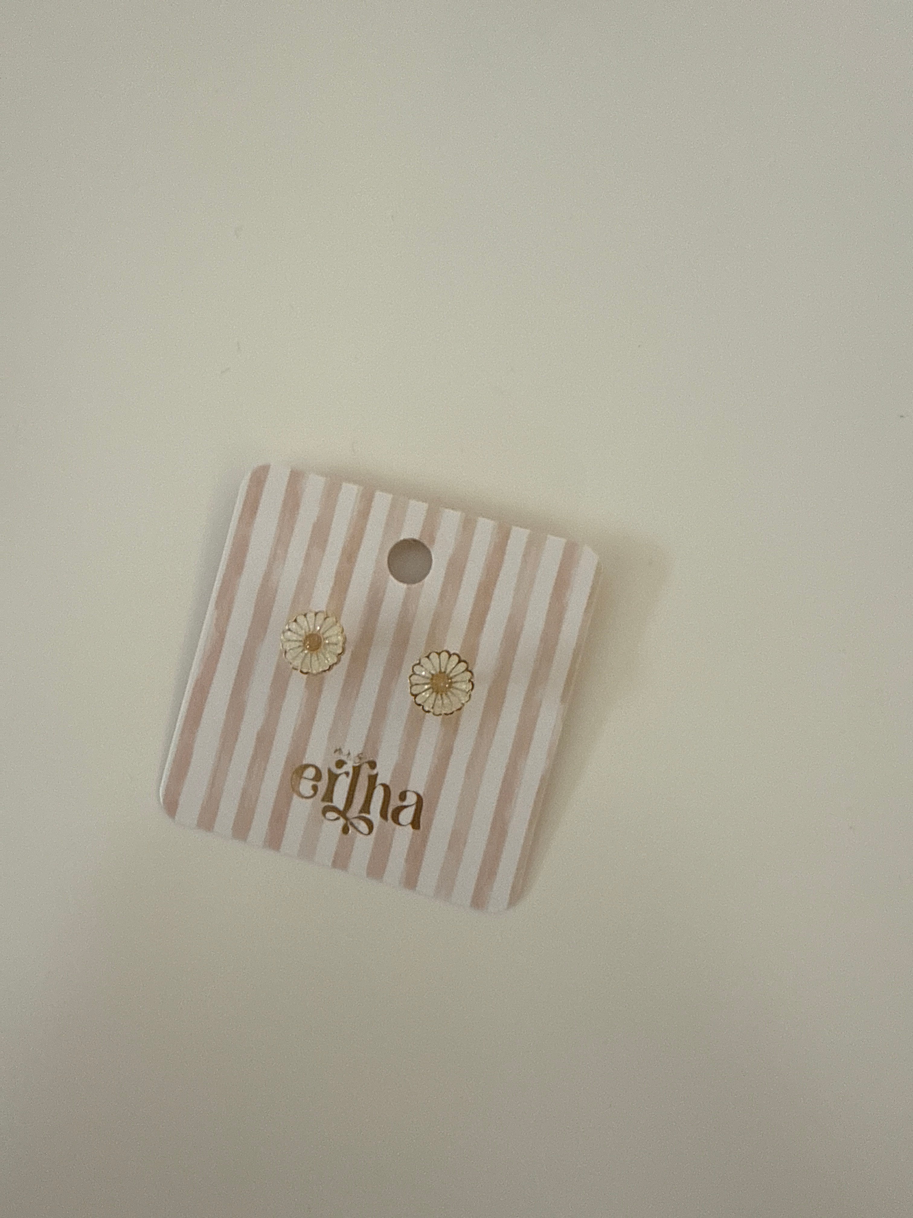 Vathë Me Lule Daisy Te Veshur Me Ar 18k