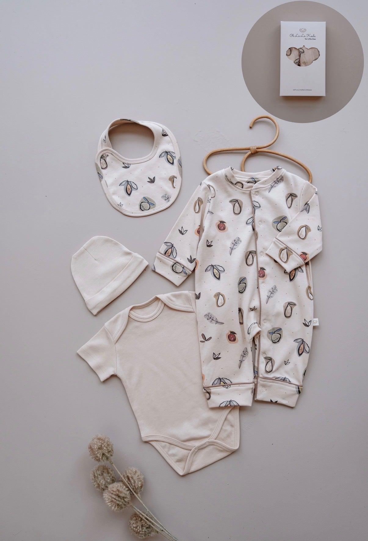 Set Materniteti 4-Pjese – "Beige Fruits"