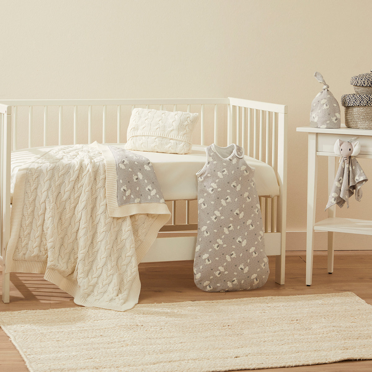 Set me 5 pjese i bardhe