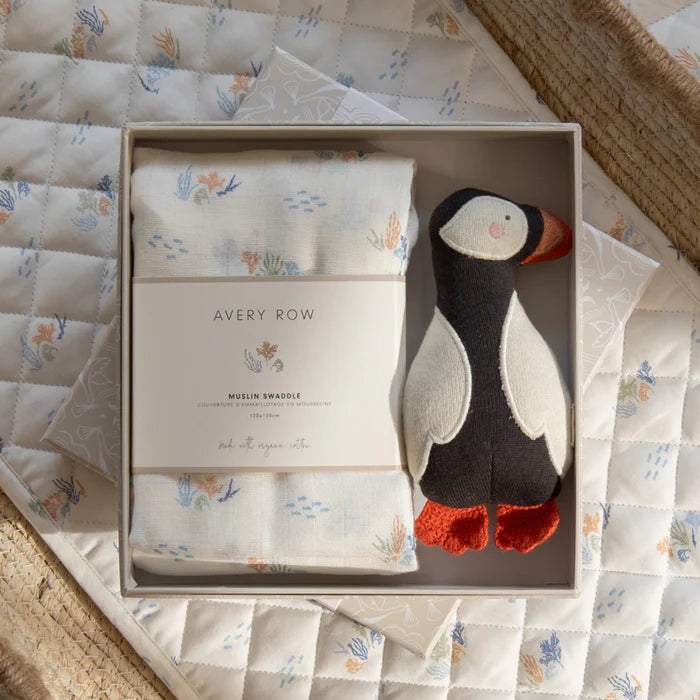 Set Dhuratë për Beben "Swaddle & Cuddle"