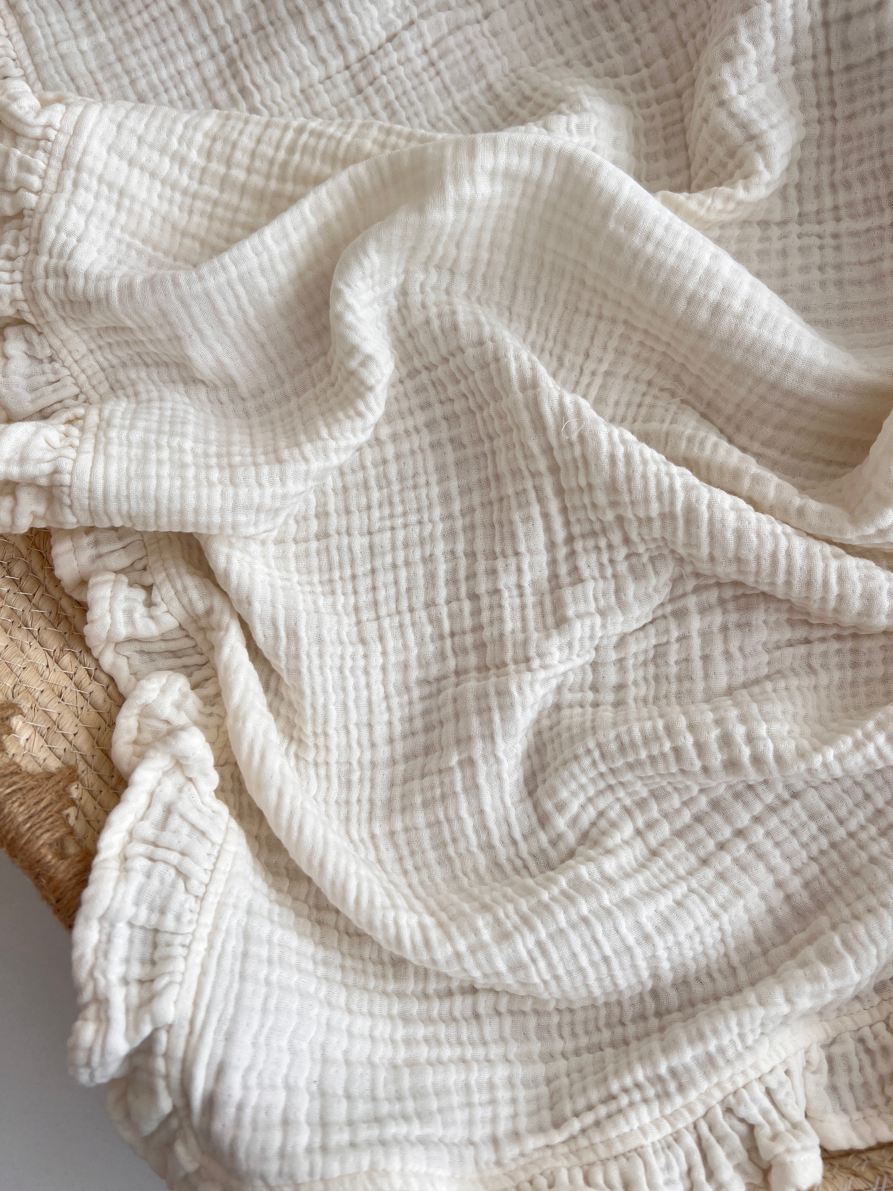Batanie nape 110x110cm ngjyre Krem/ Cream