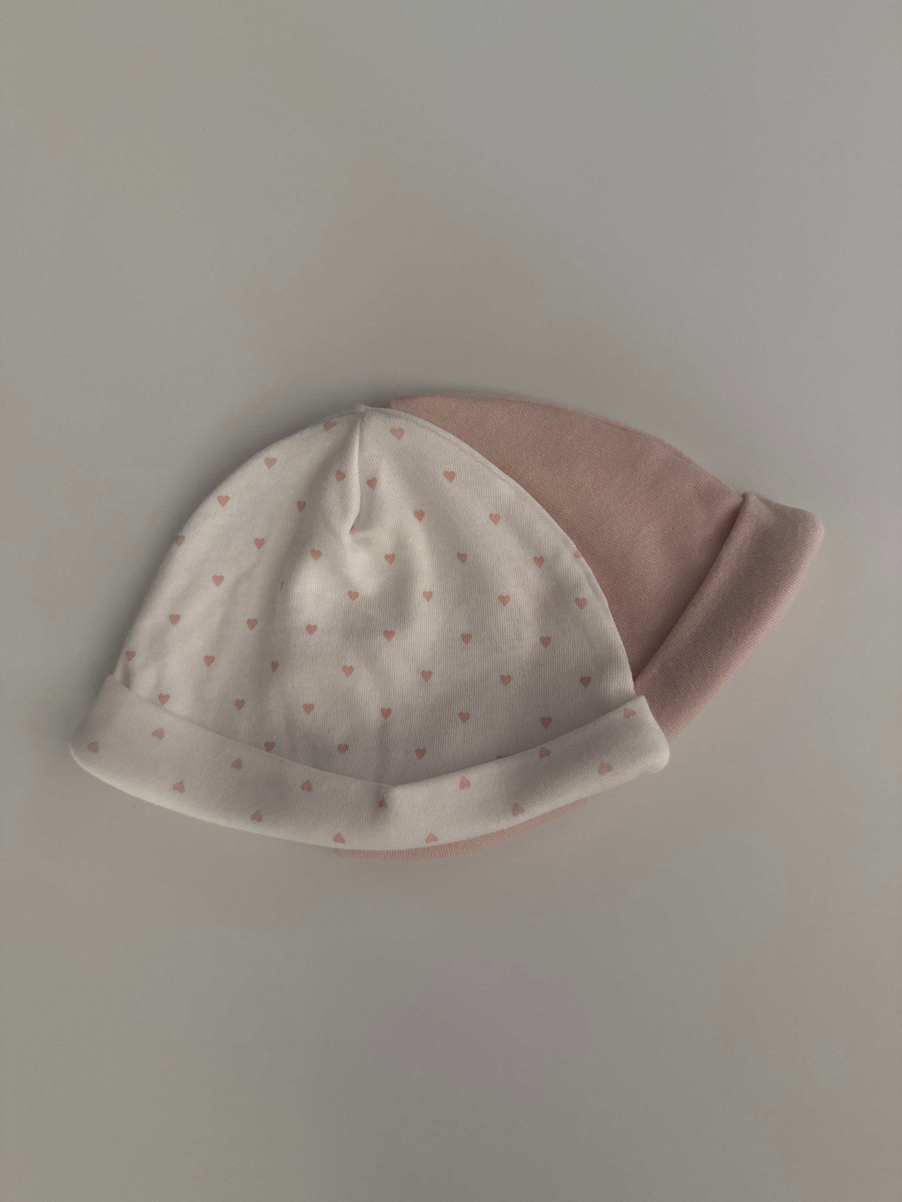 Set me 2 kapuca ne ngjyra roze