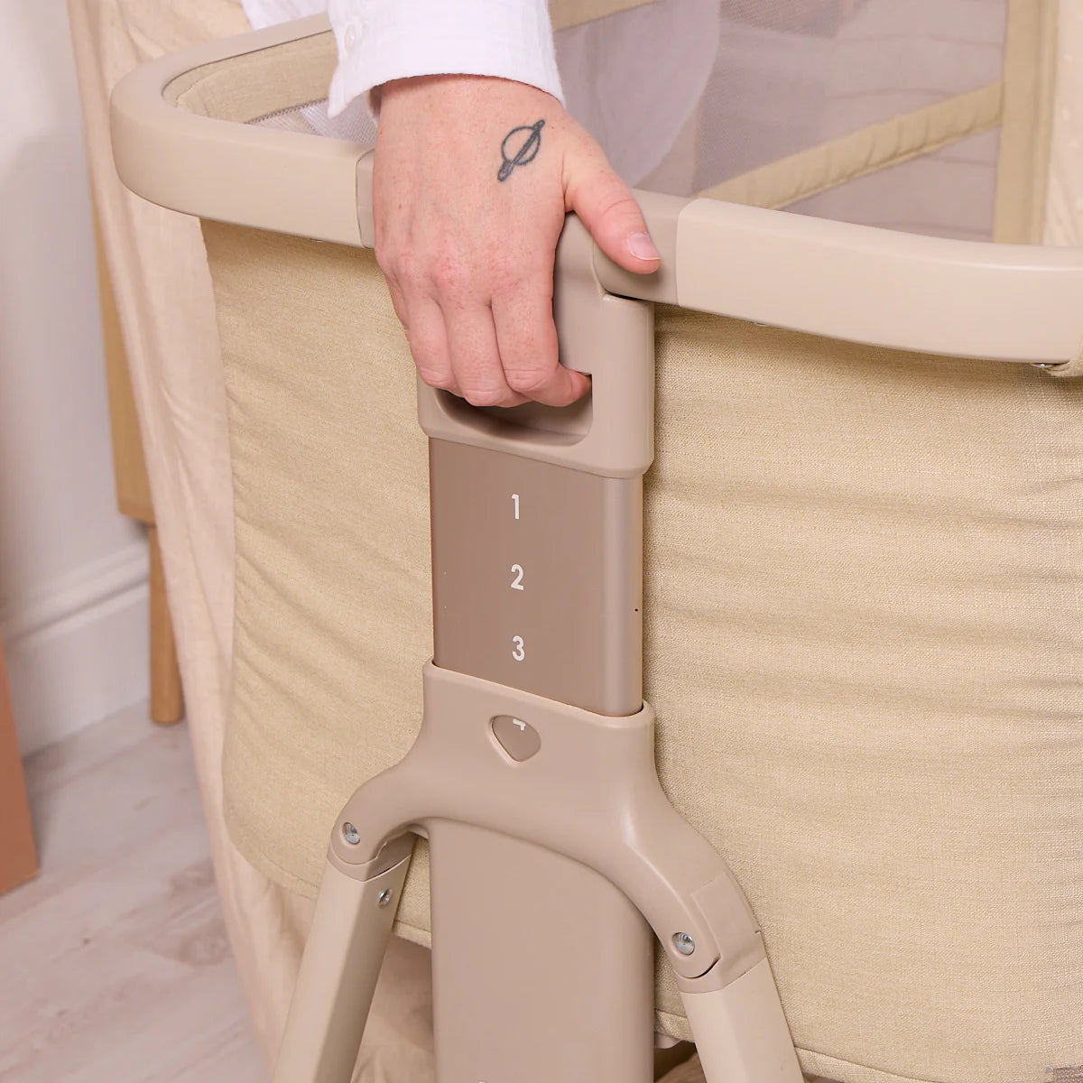 Krevat Femijesh Next to Me CoZee Zen Bedside Crib - Sand