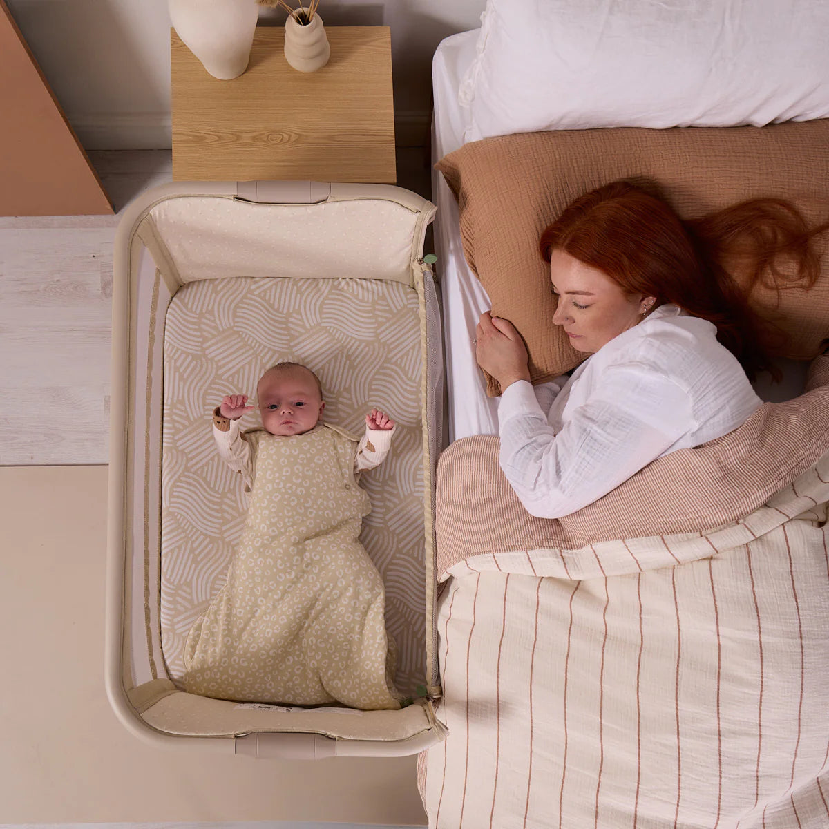 Krevat Femijesh Next to Me CoZee Zen Bedside Crib - Sand