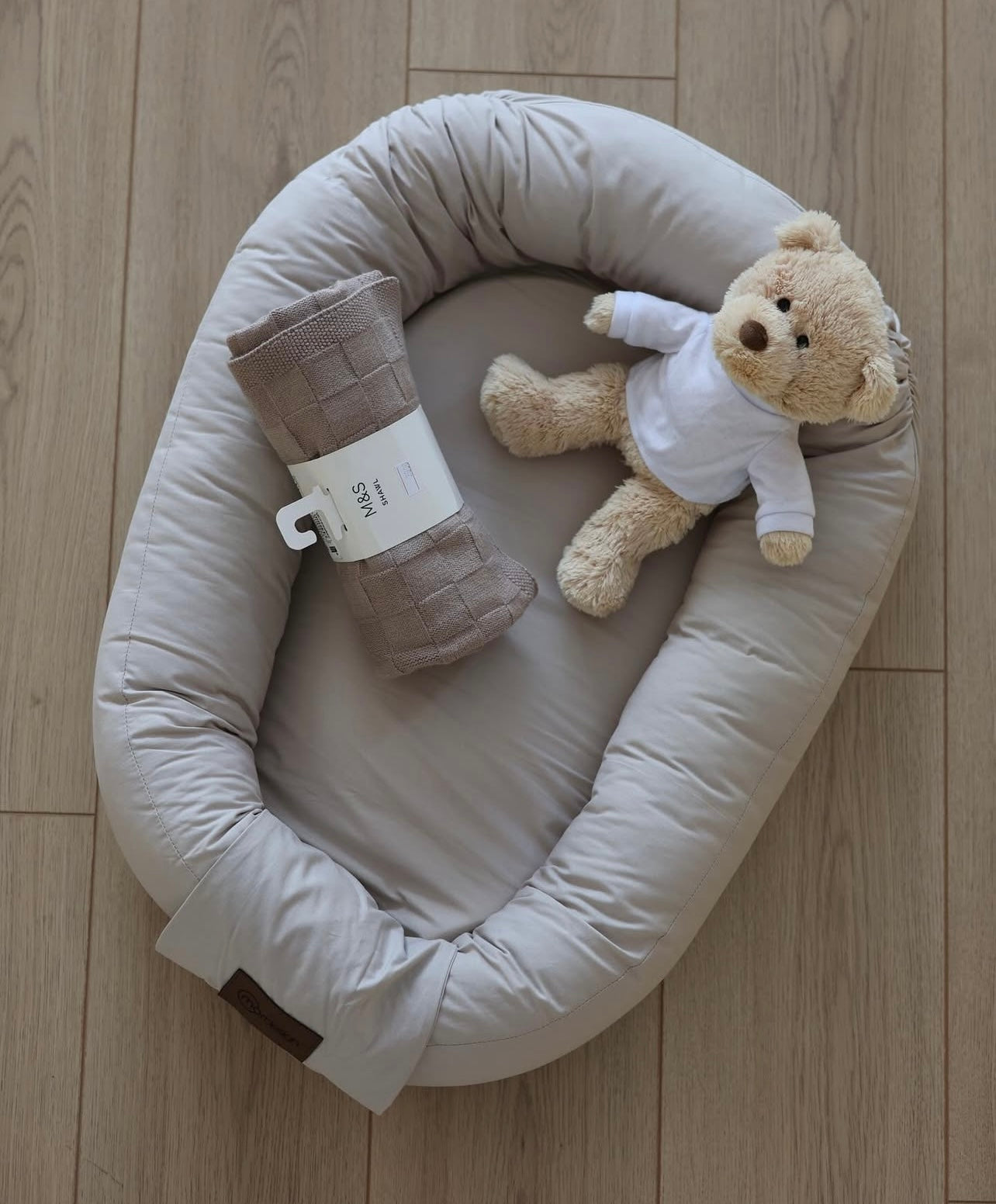 Baby Nest I Vogel Bezhe