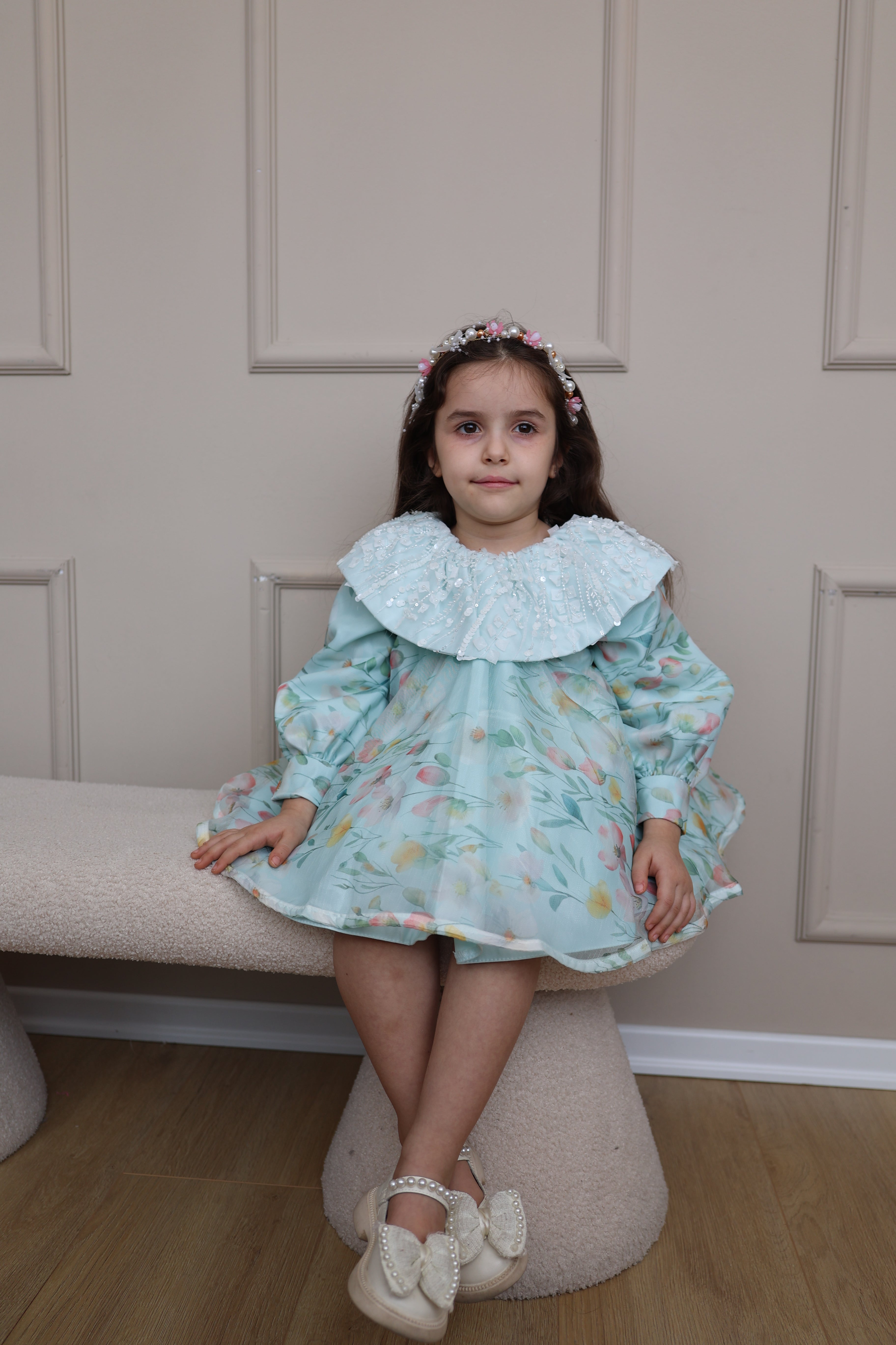 Fustan Ceremonial "Mint Blossom"