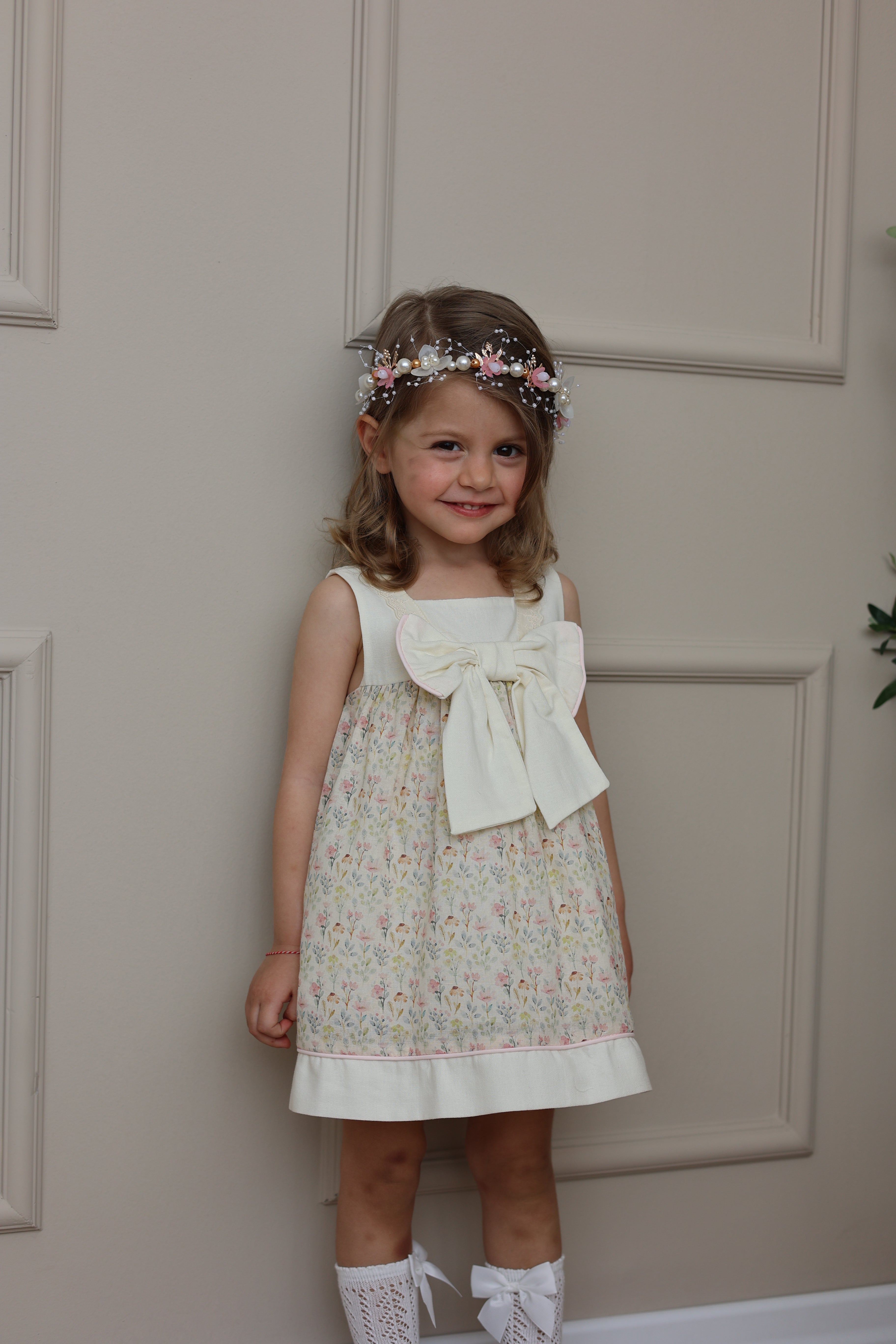 Fustan "Vintage Grace" - Print Floral dhe Fjongo
