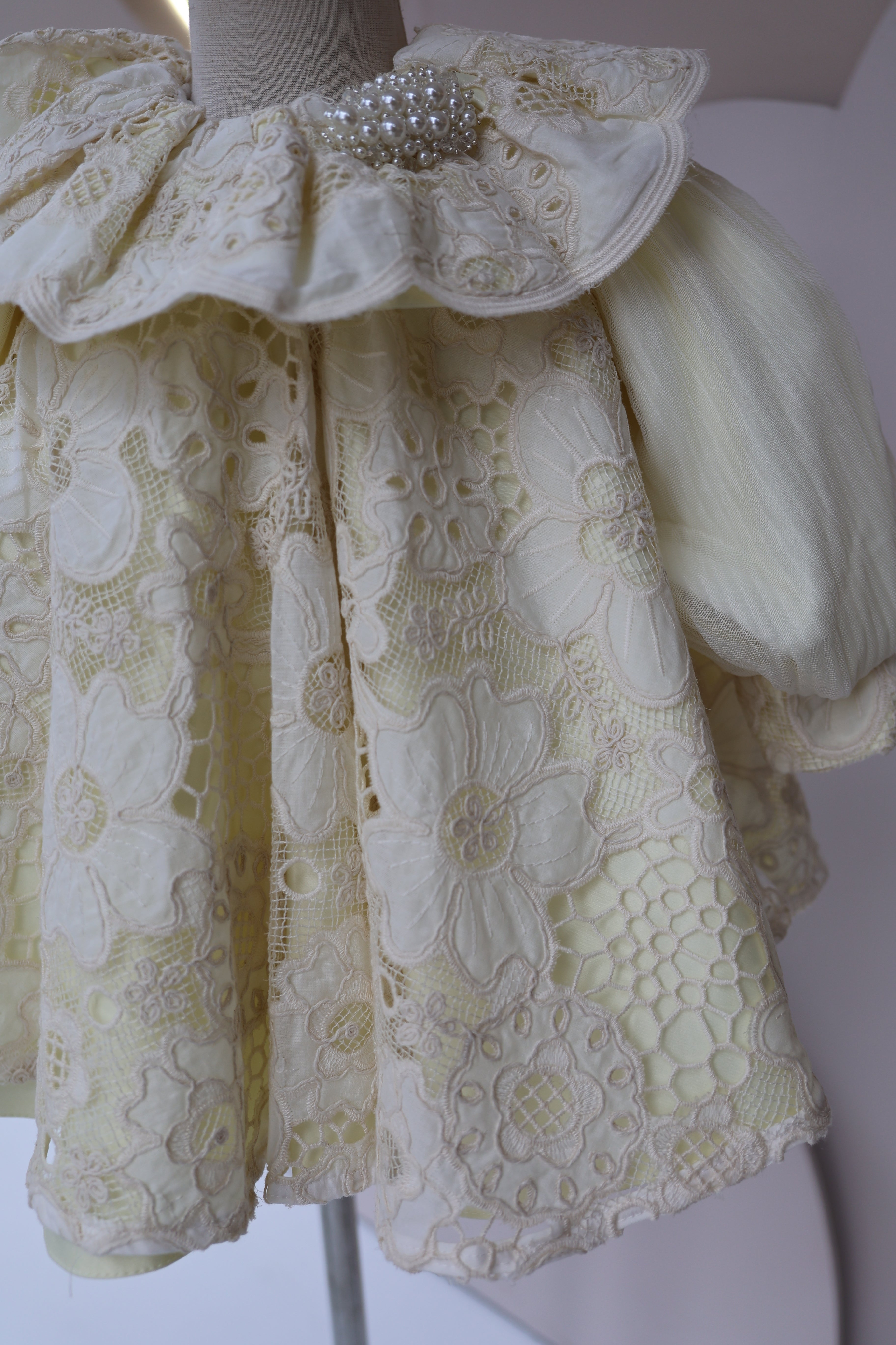 Fustan Ceremonial "Ivory Princess"
