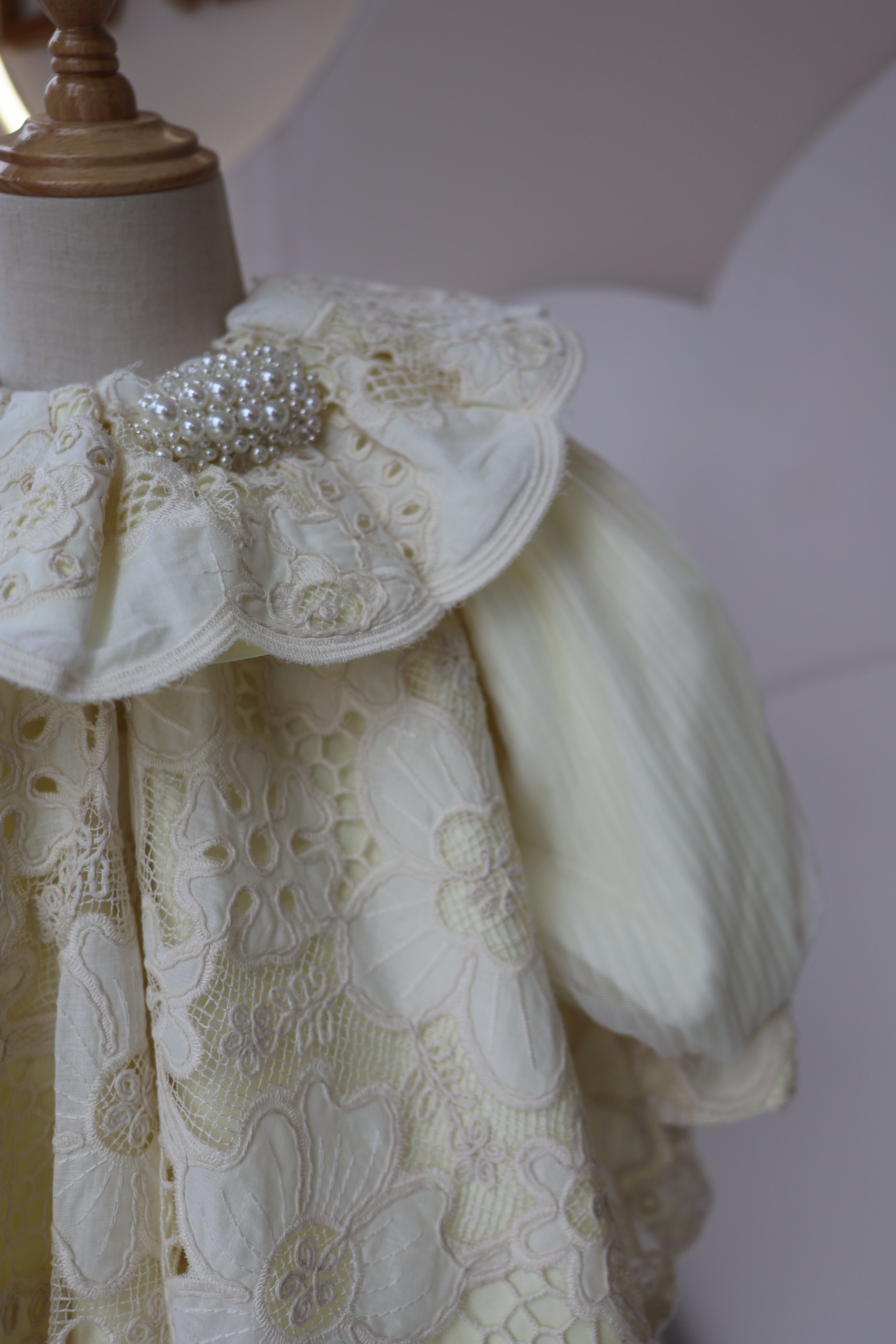 Fustan Ceremonial "Ivory Princess"
