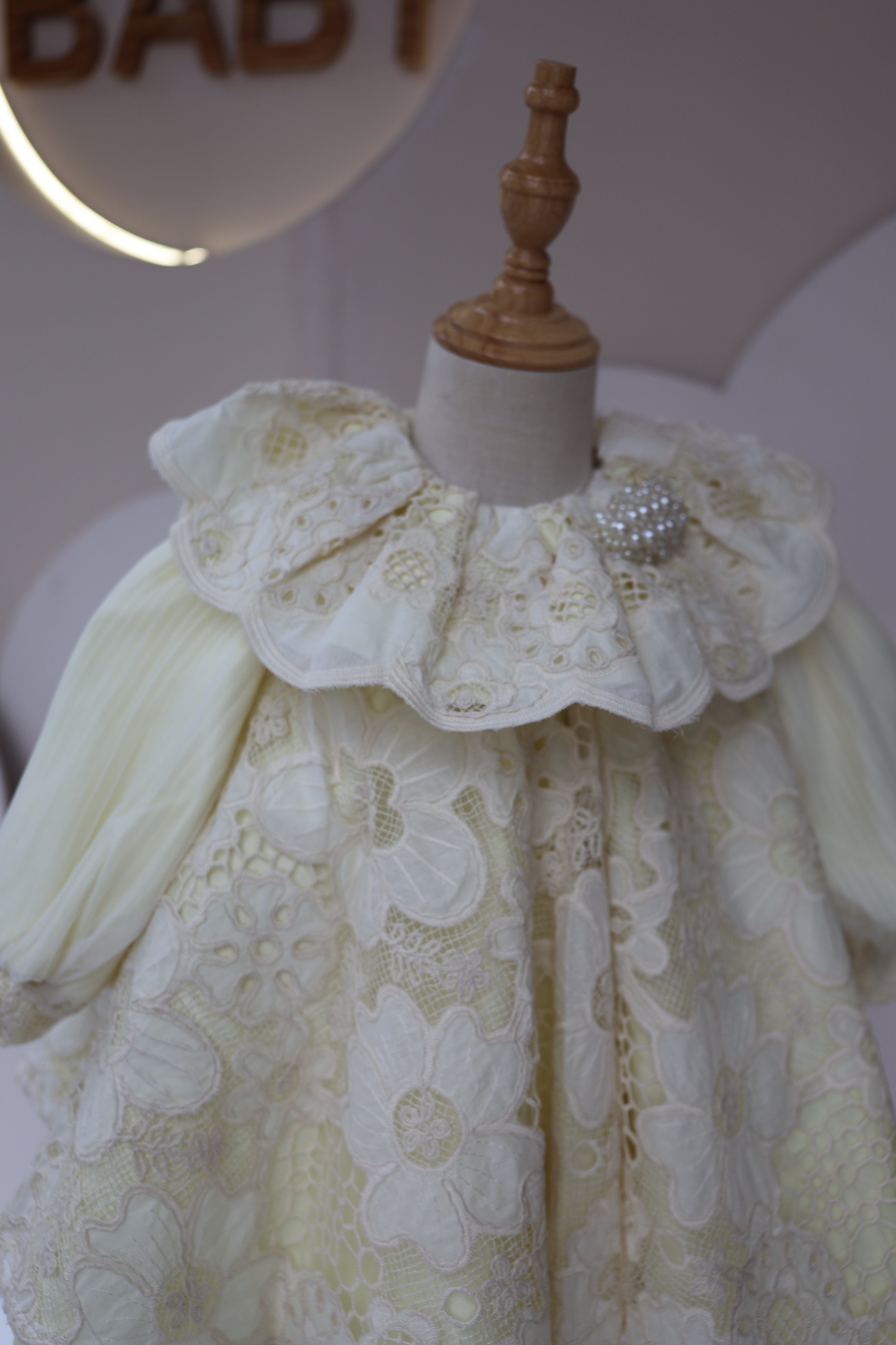 Fustan Ceremonial "Ivory Princess"