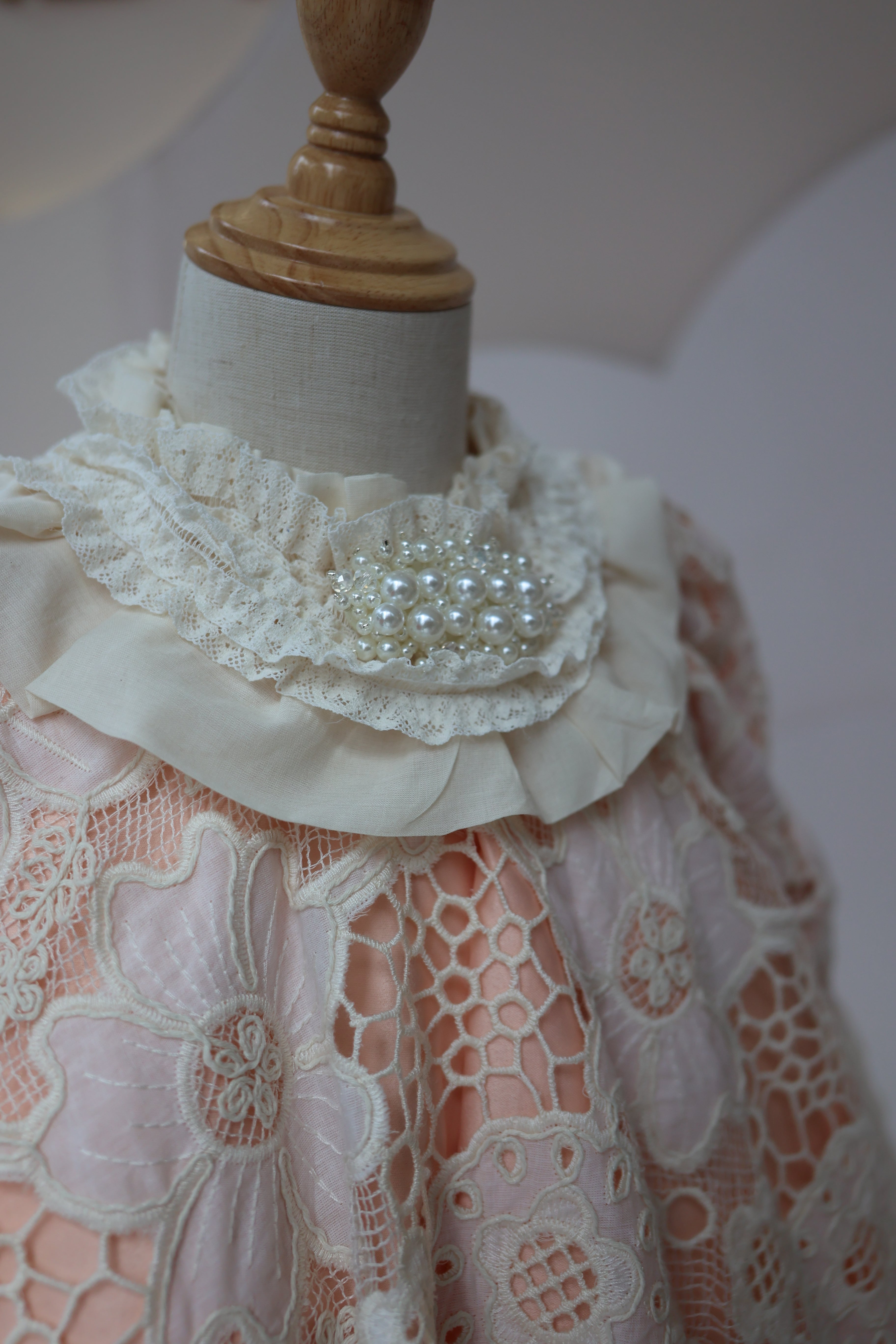 Fustan Ceremonial - "Vintage Grace"