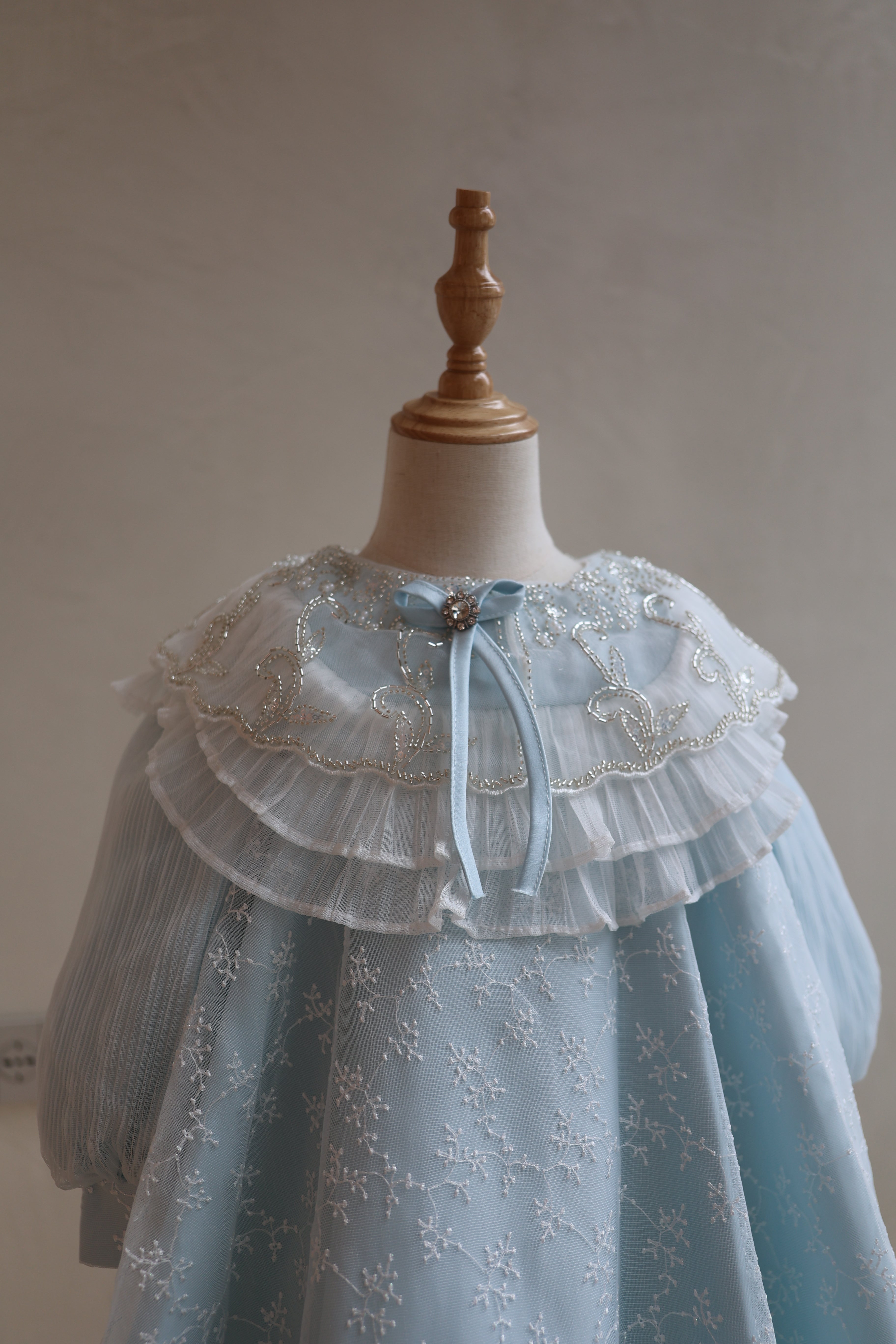 Fustan Ceremonial "Light Blue"