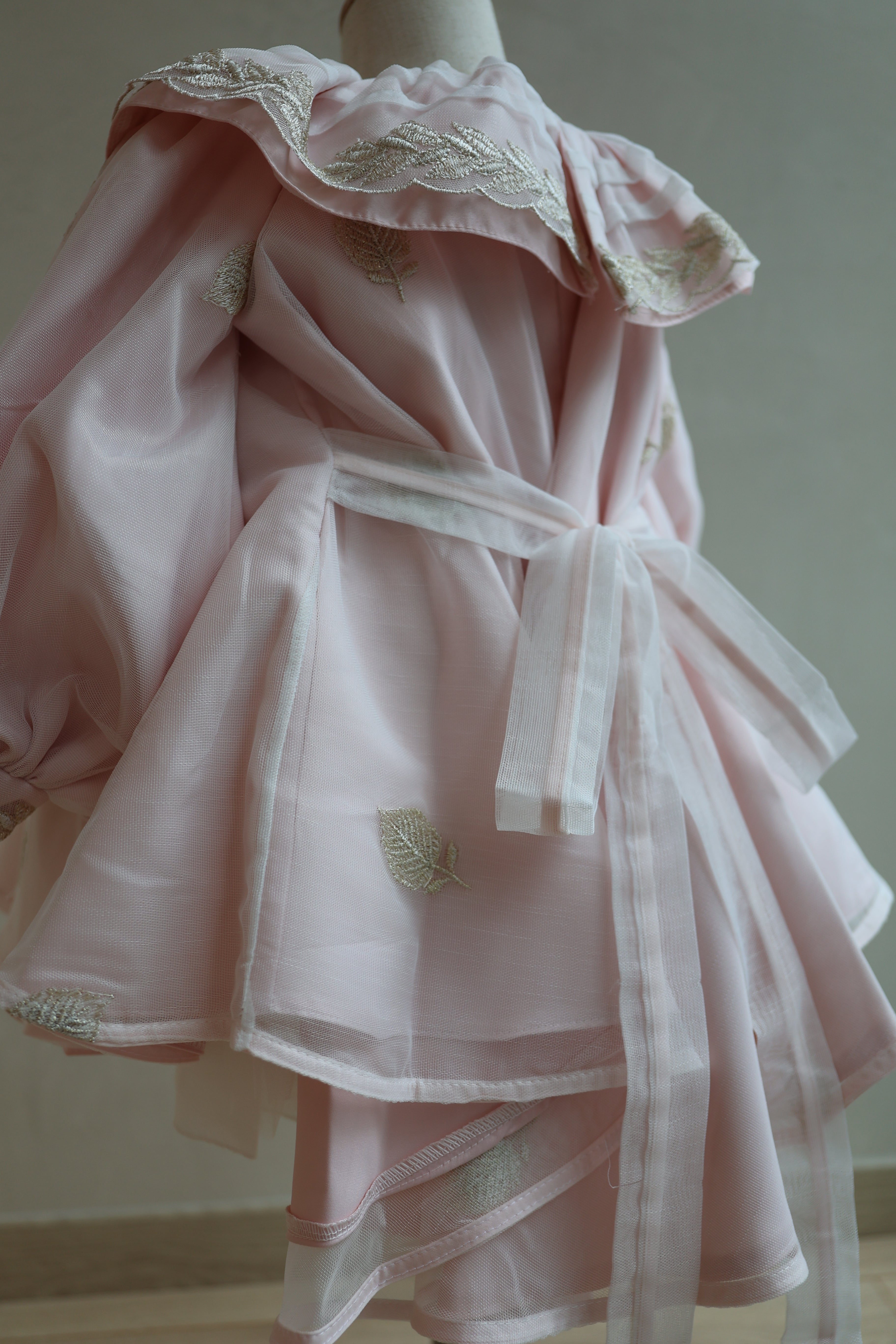 Fustan Ceremonial "Blossom Pink"