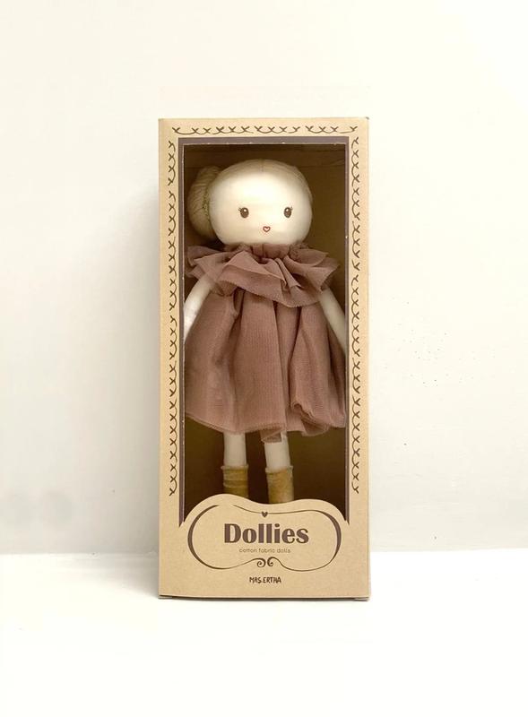 Kukull Handmade prej Pambuku – Dollies Maggie Lu (34cm)