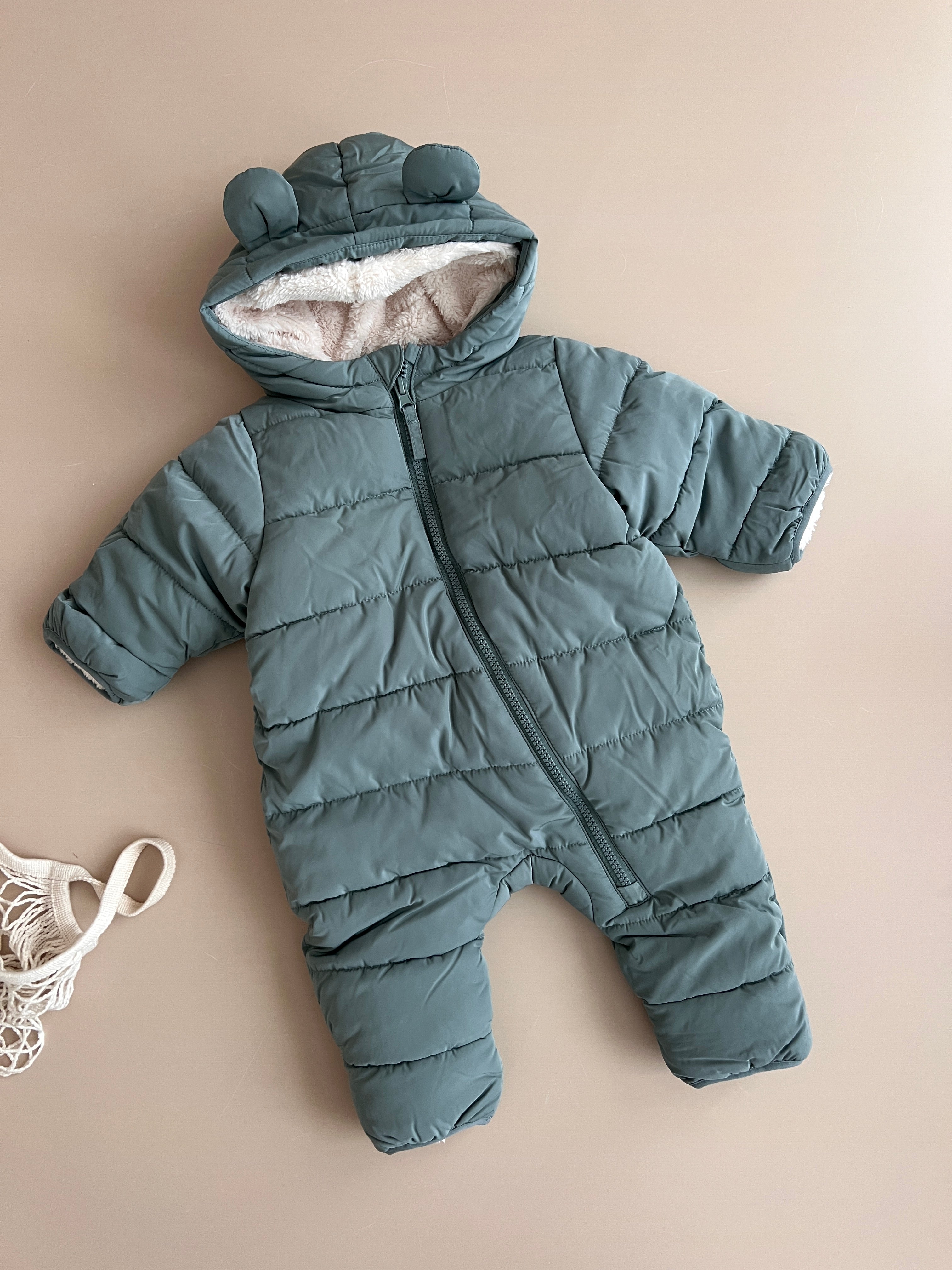 Snowsuit Me Veshe Ngjyre Jeshile/ Green