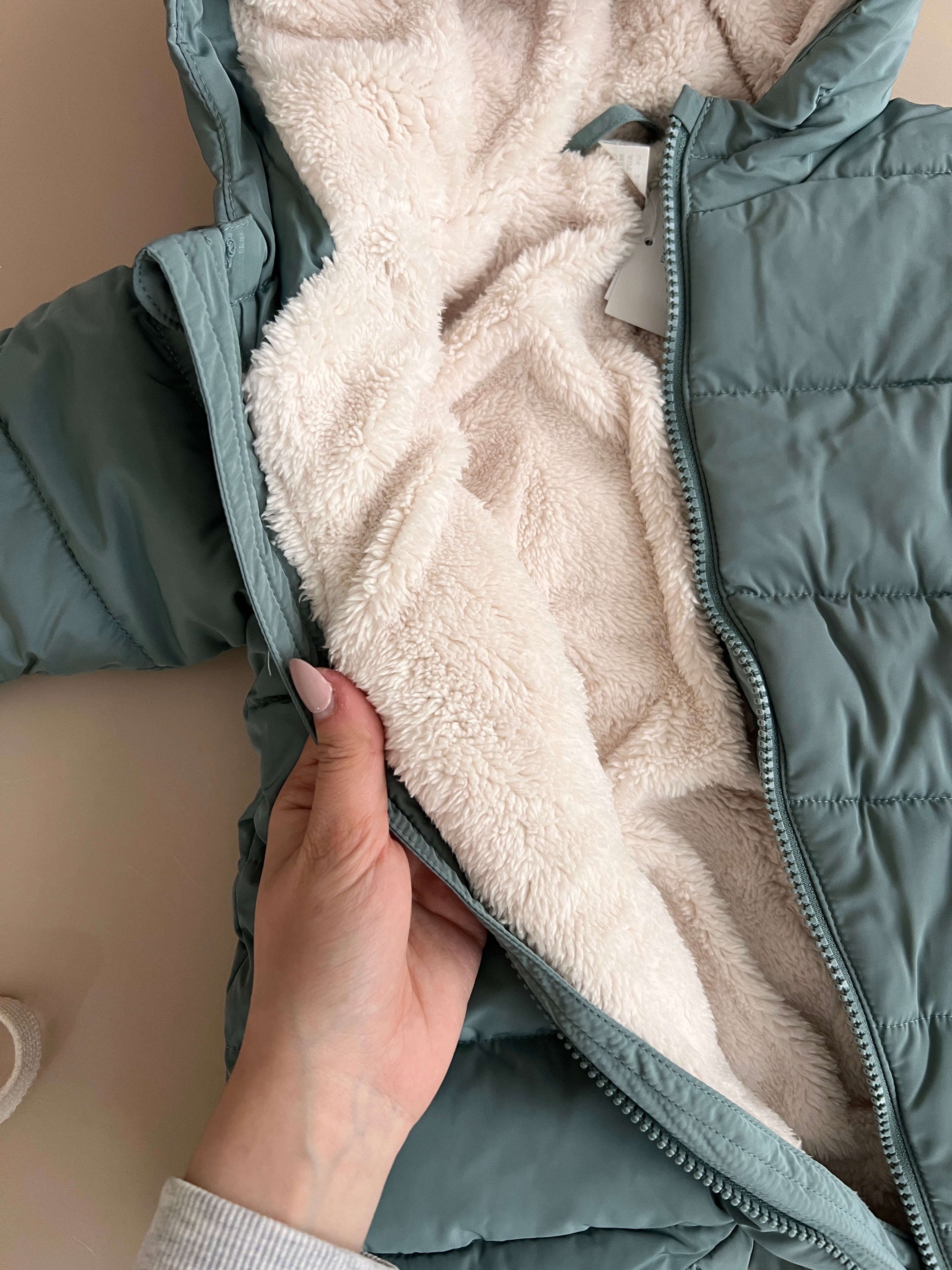 Snowsuit Me Veshe Ngjyre Jeshile/ Green