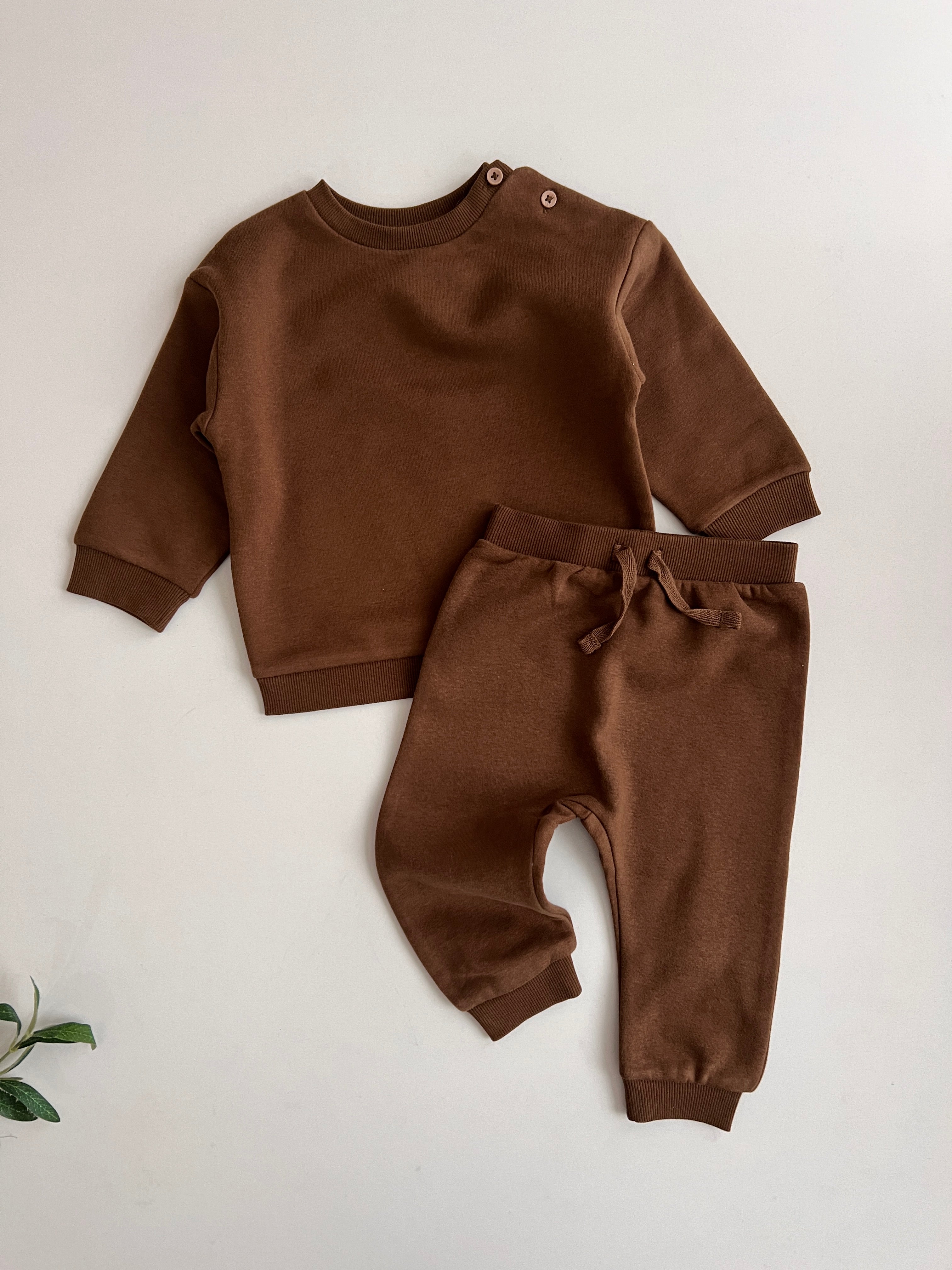 Set Me 3 Kostume
