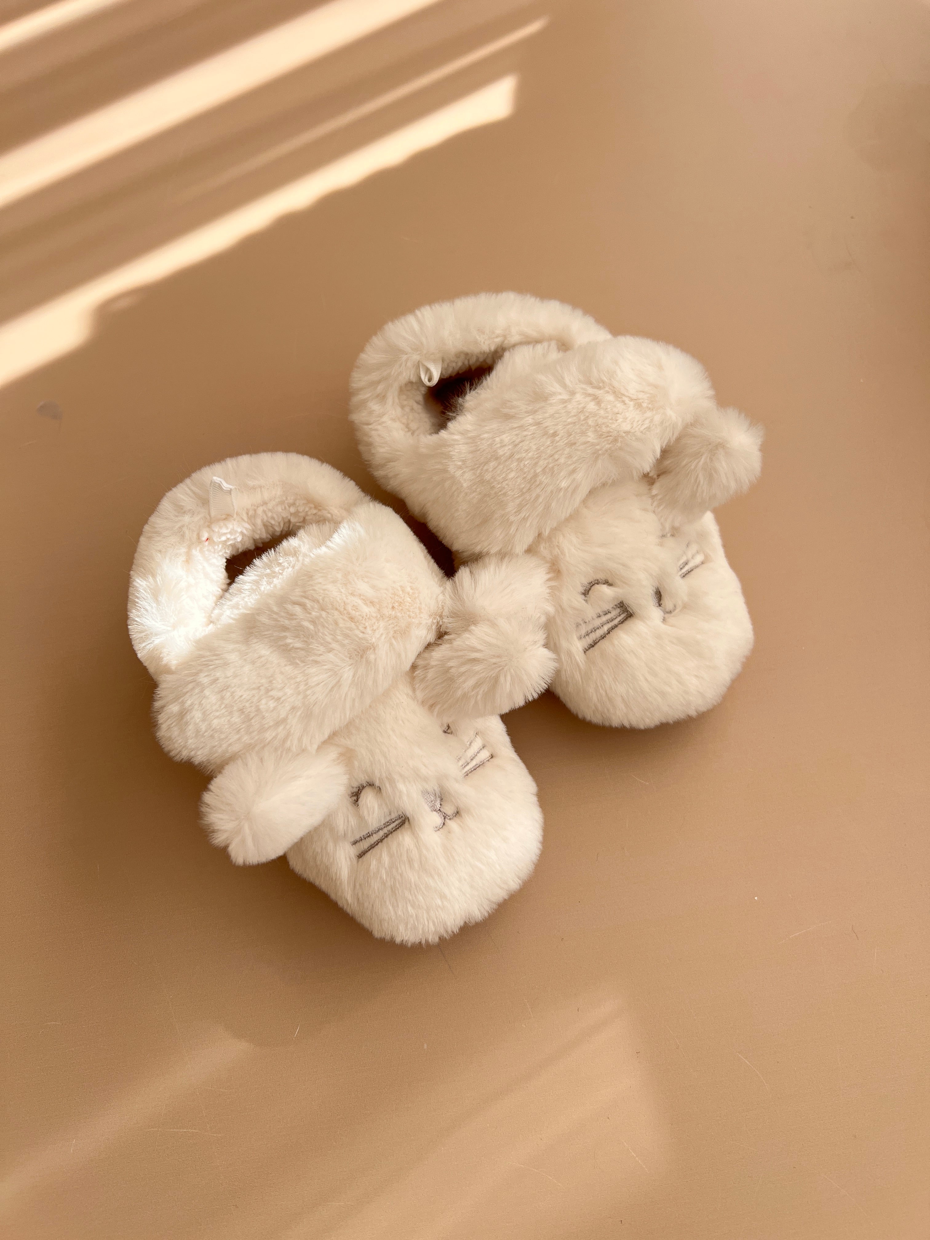 Pupa  prej Pellushi: Ngrohesi dhe Butesi per Kembet e Vogla