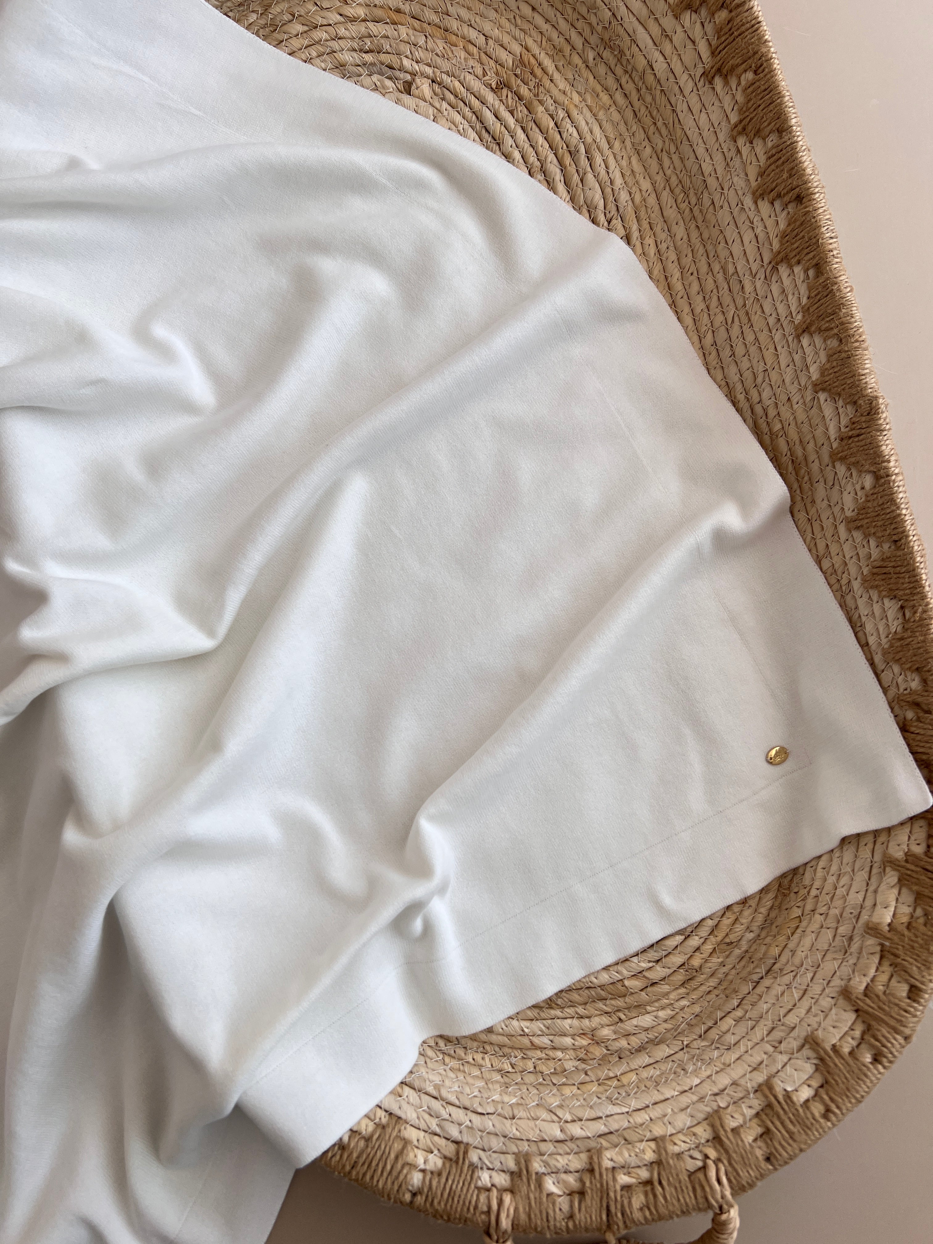 Batanie e Bardhe - Off White