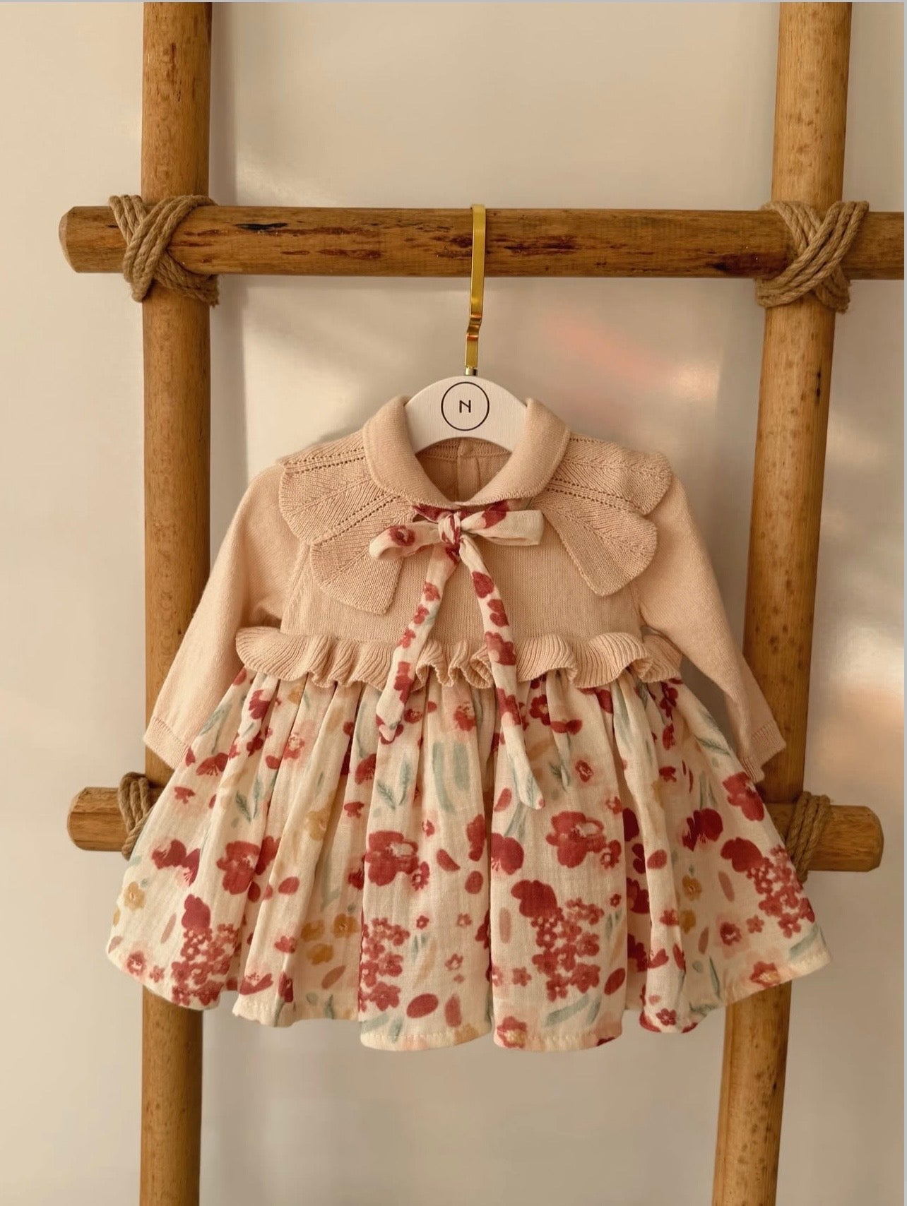 Fustan Me Lule - Beige