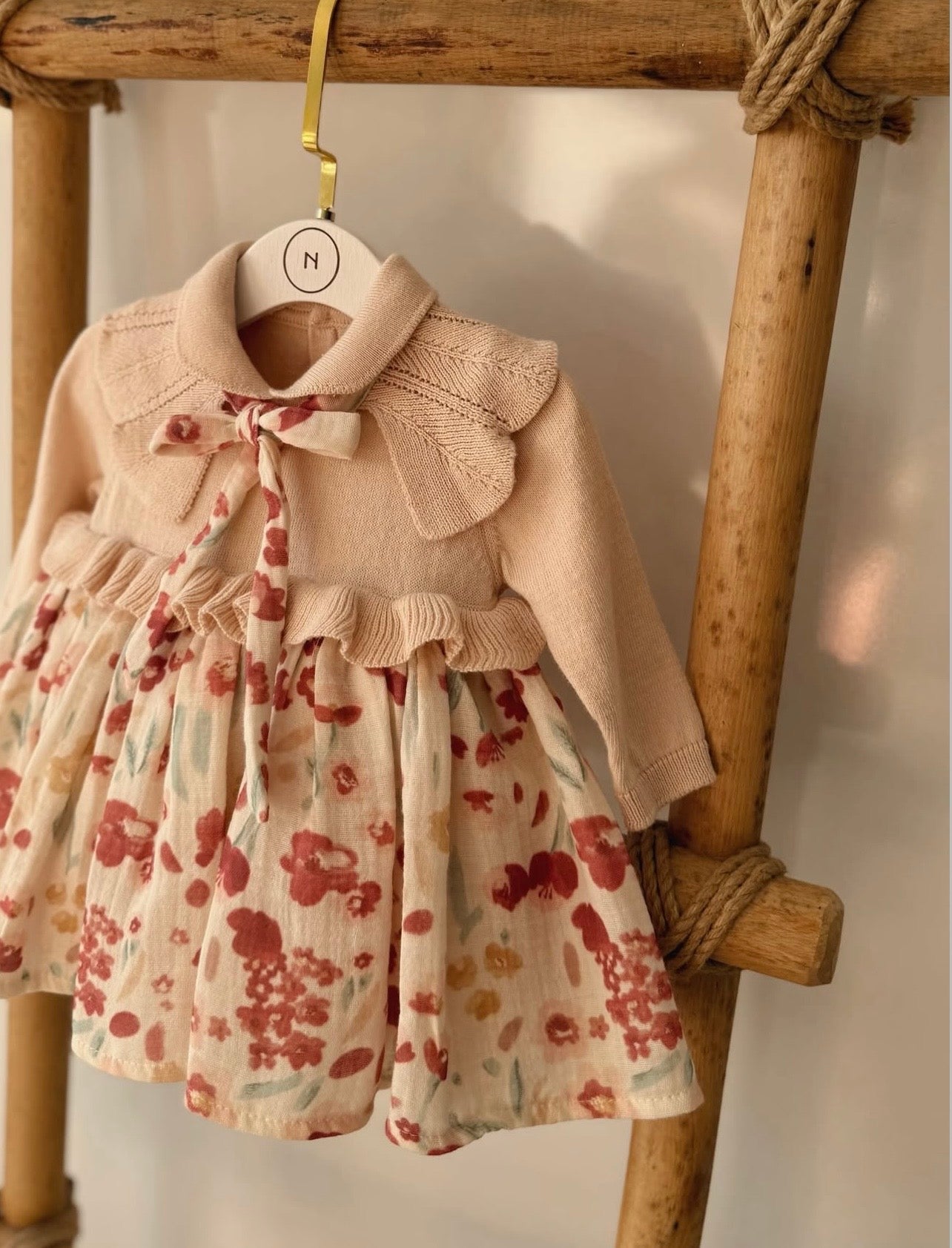 Fustan Me Lule - Beige